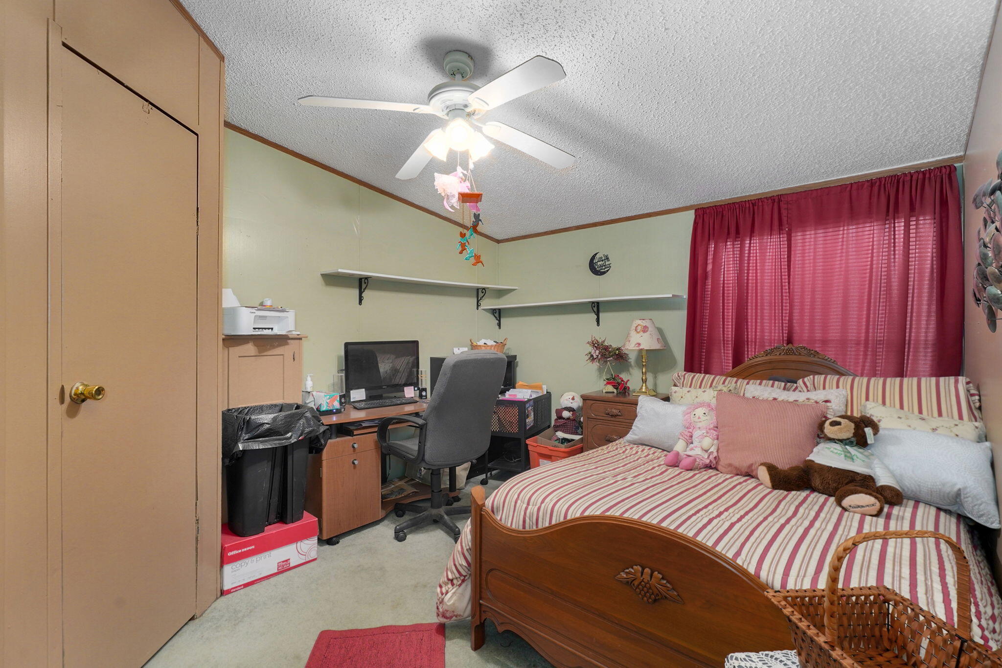 main property photo 25