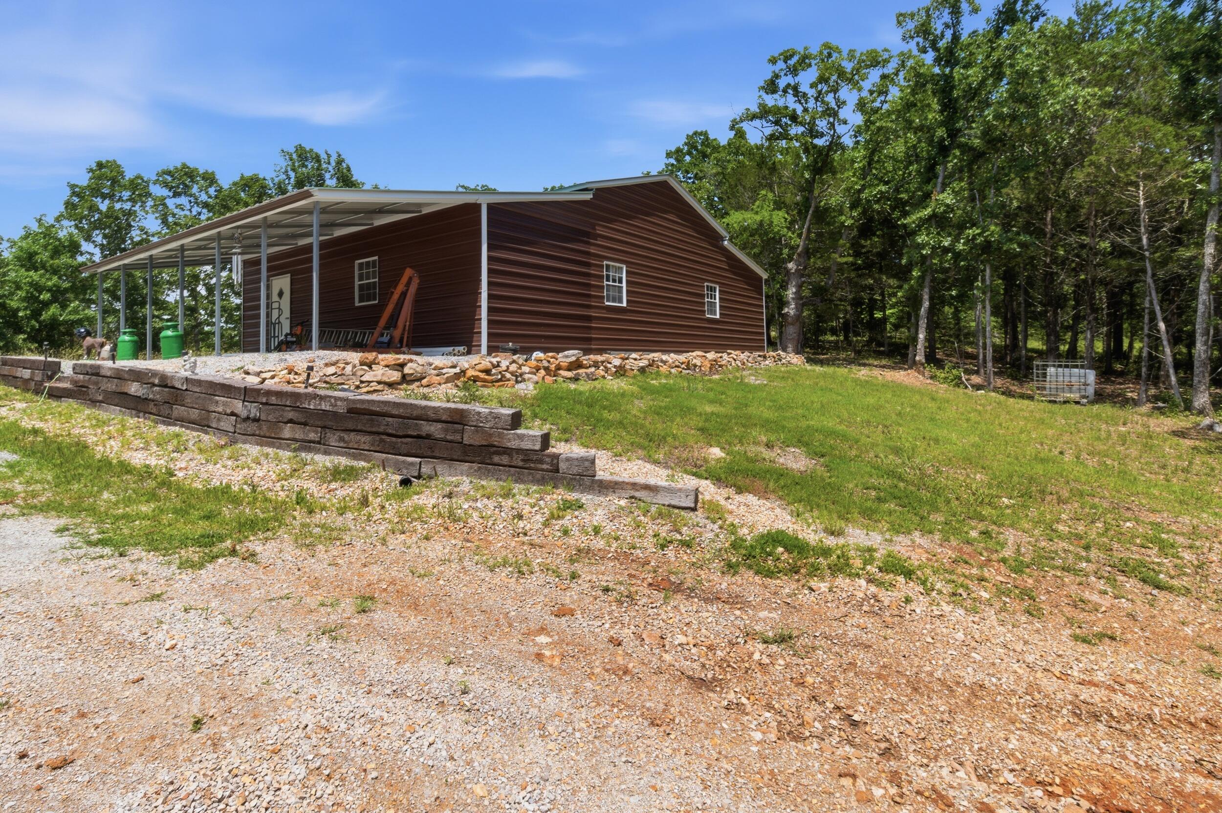 main property photo 26