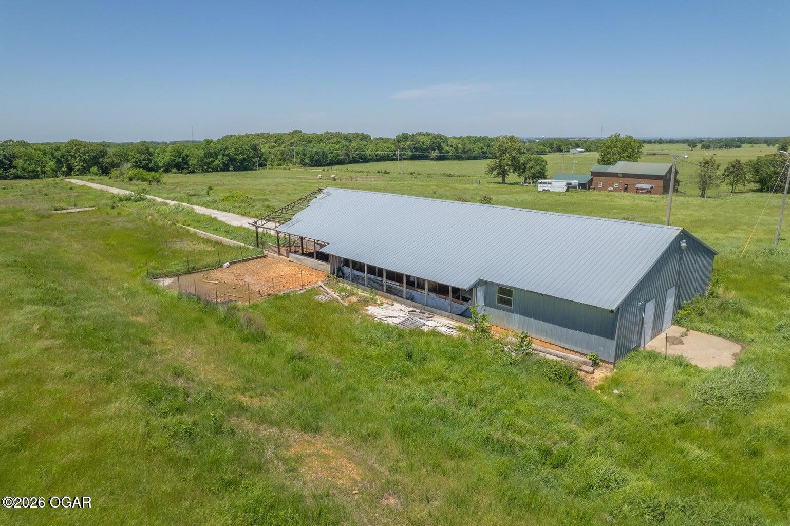 main property photo 6