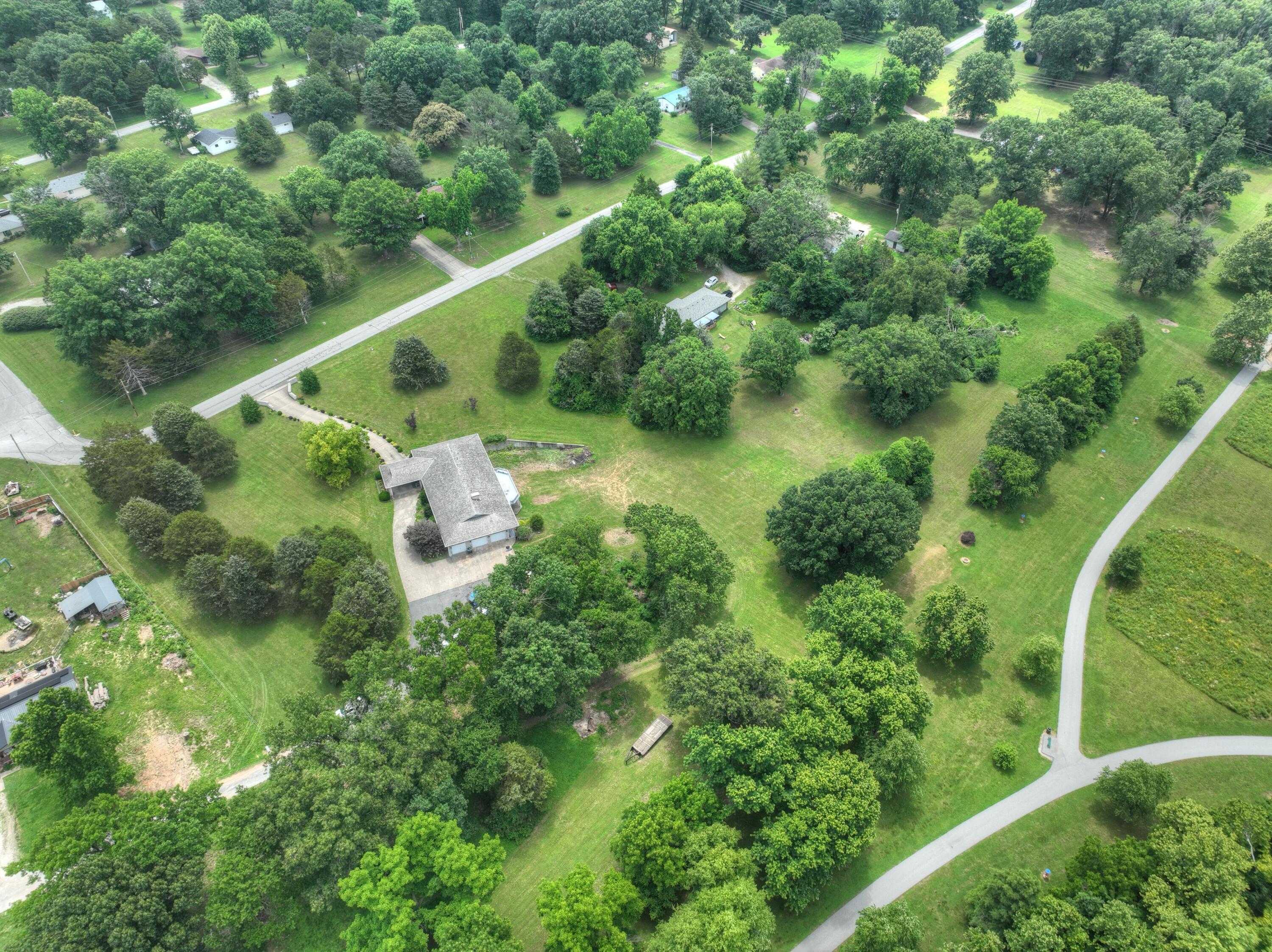 main property photo 70