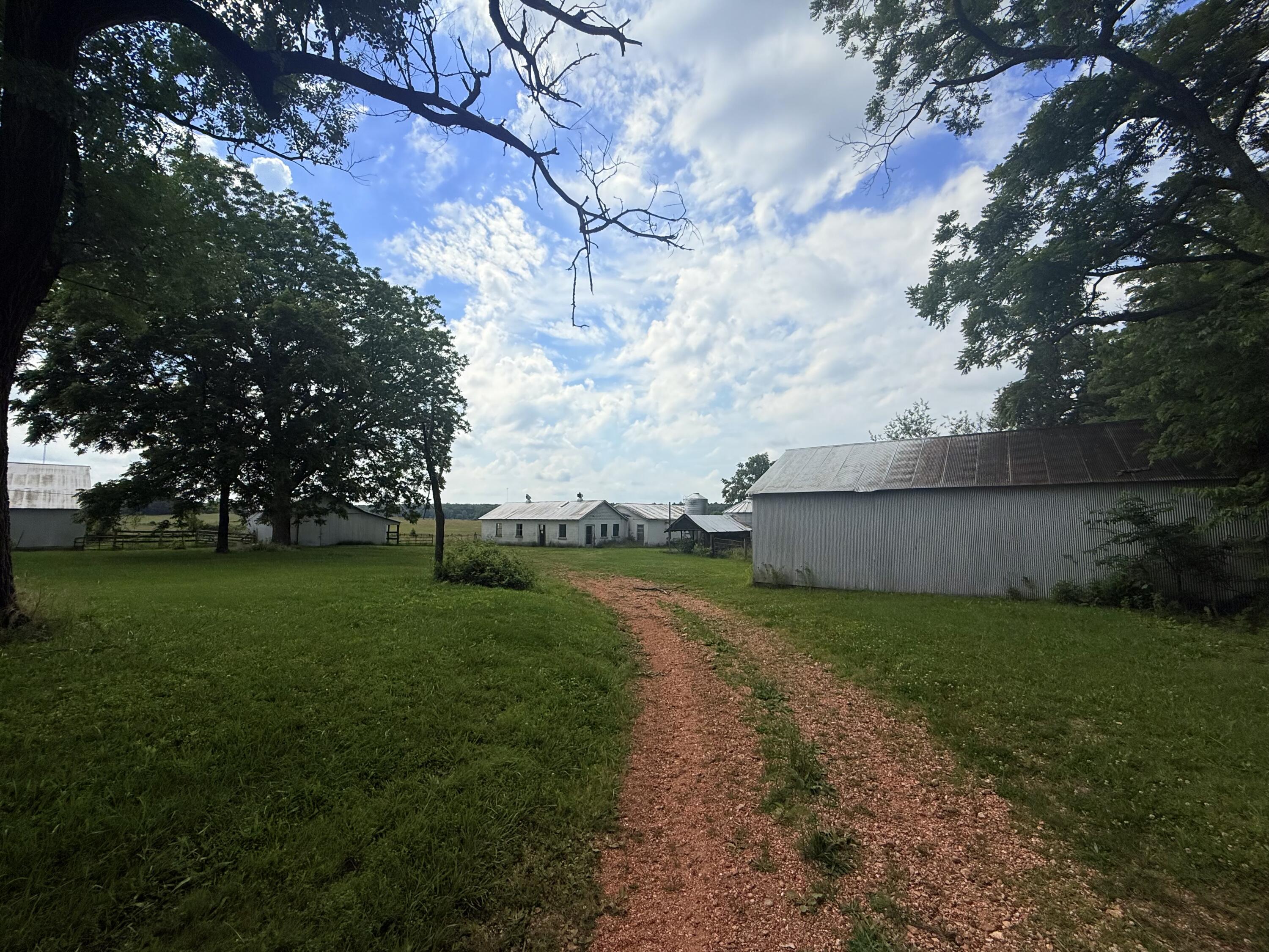 main property photo 21