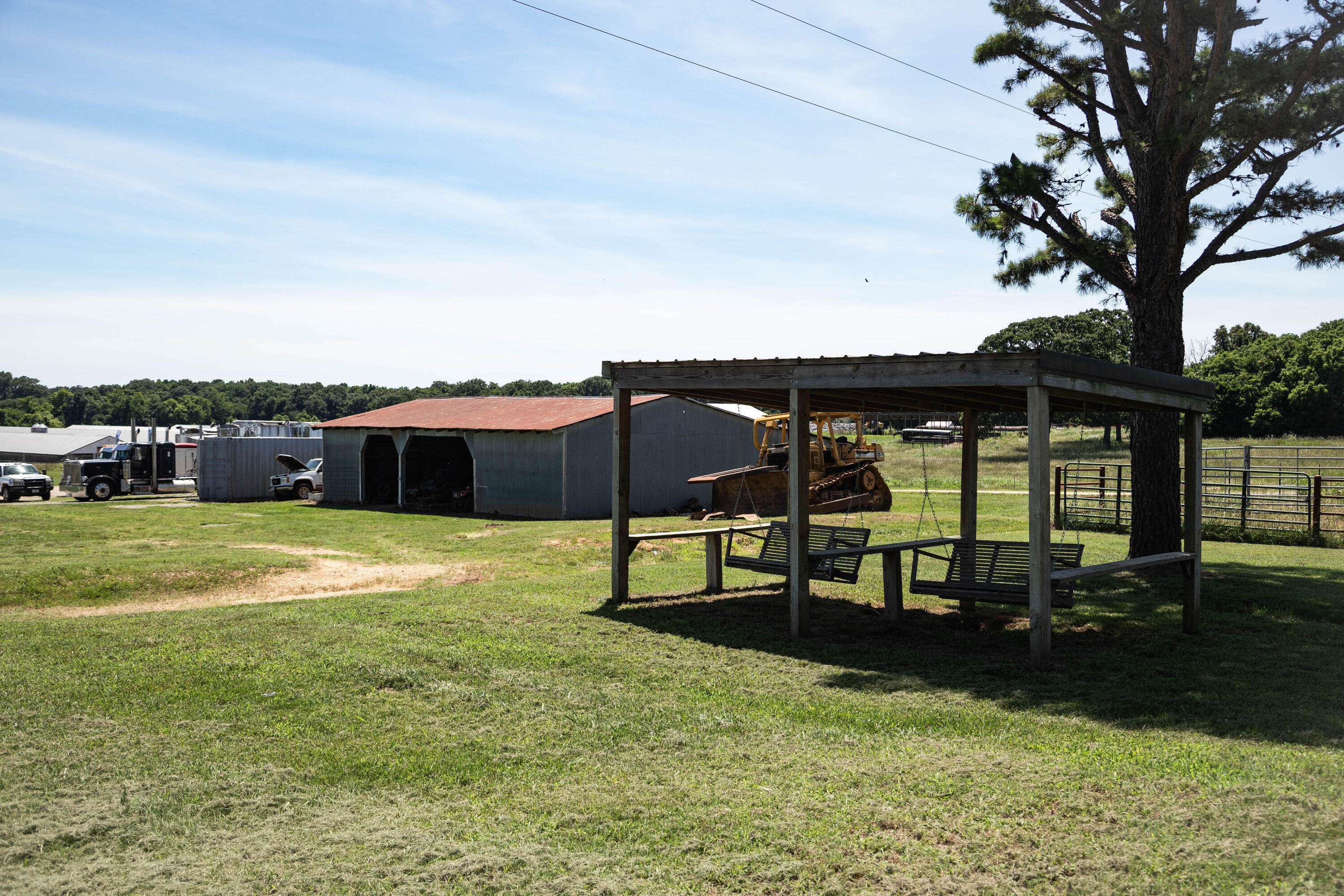 main property photo 137