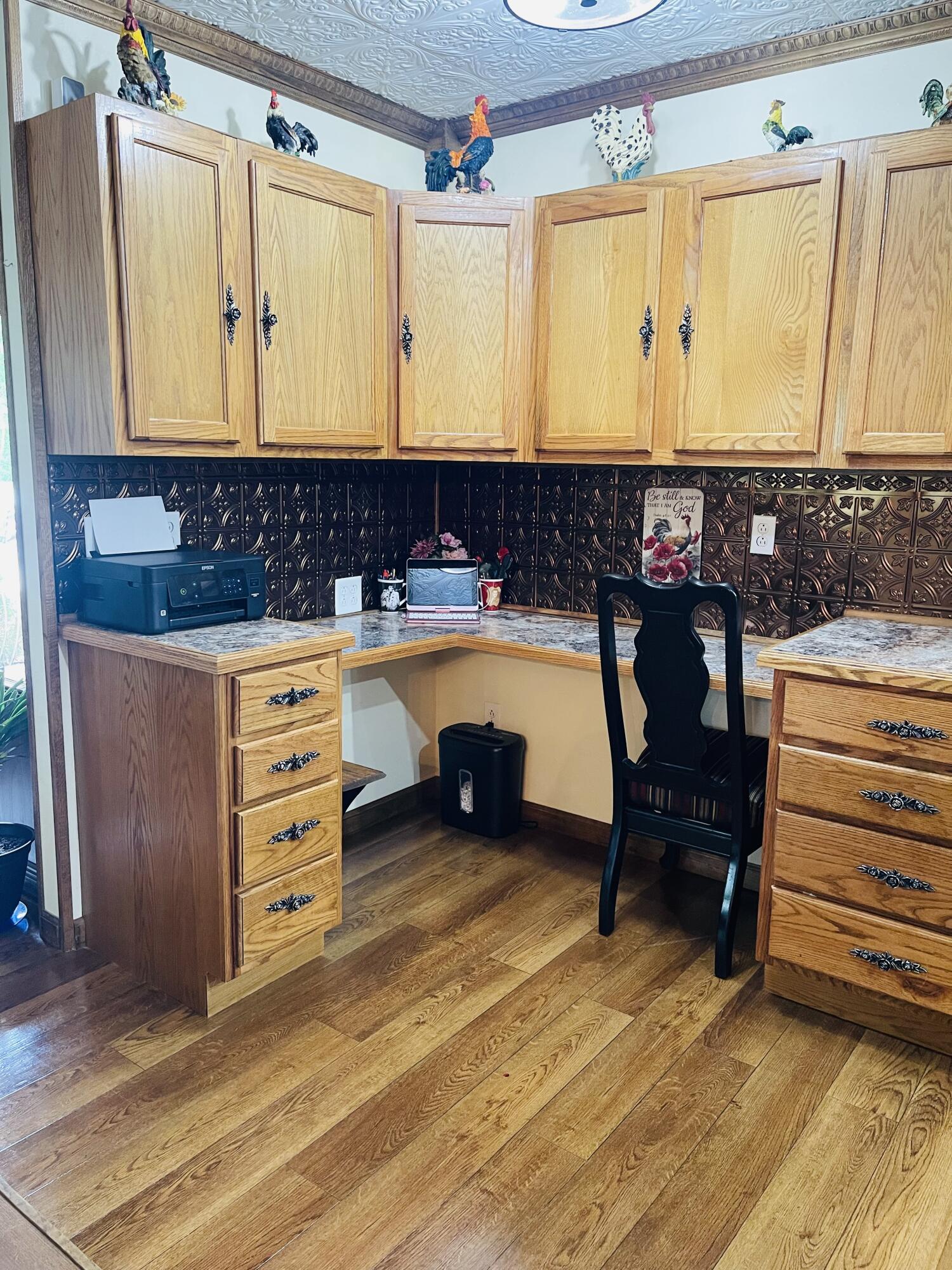 main property photo 17