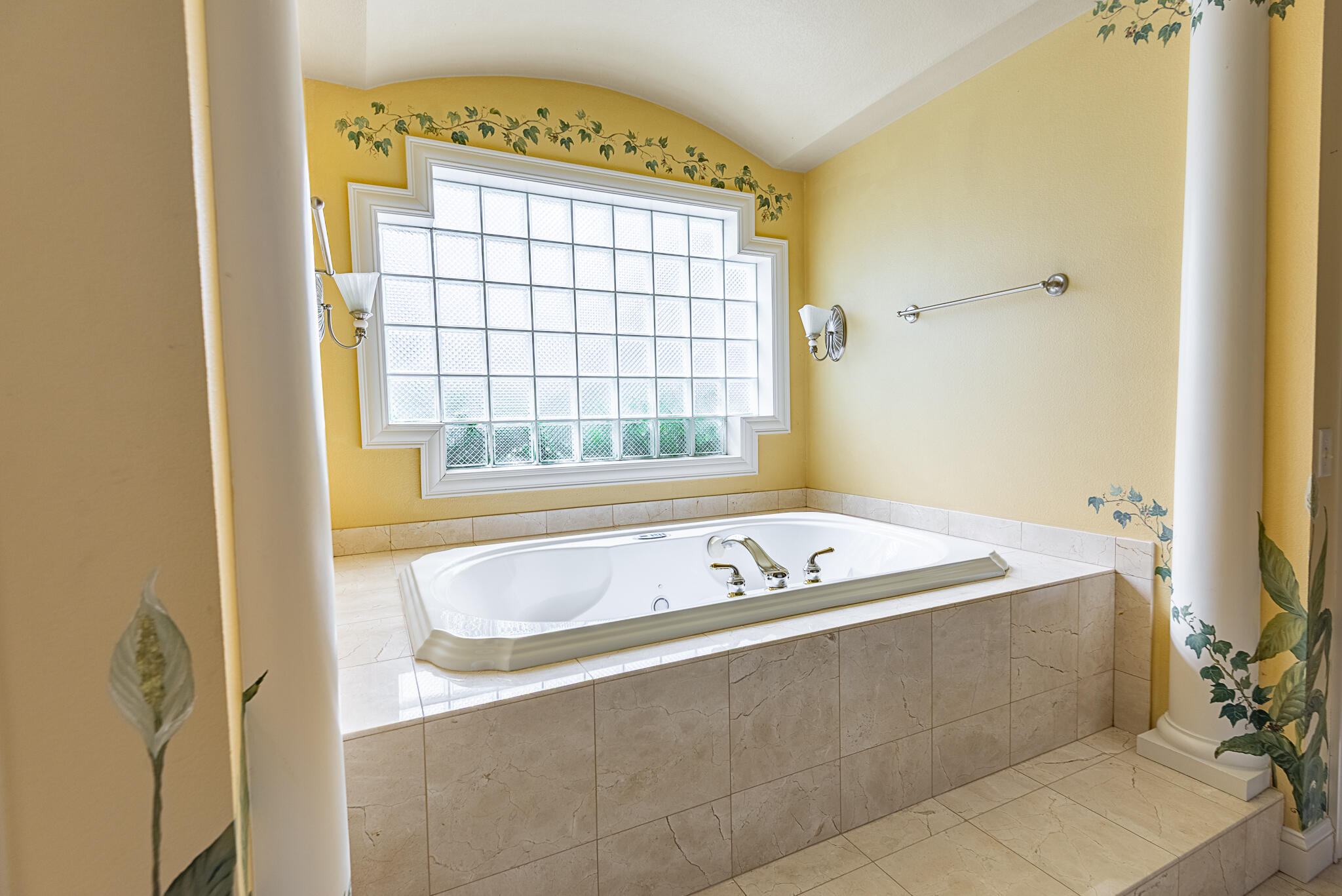 main property photo 47