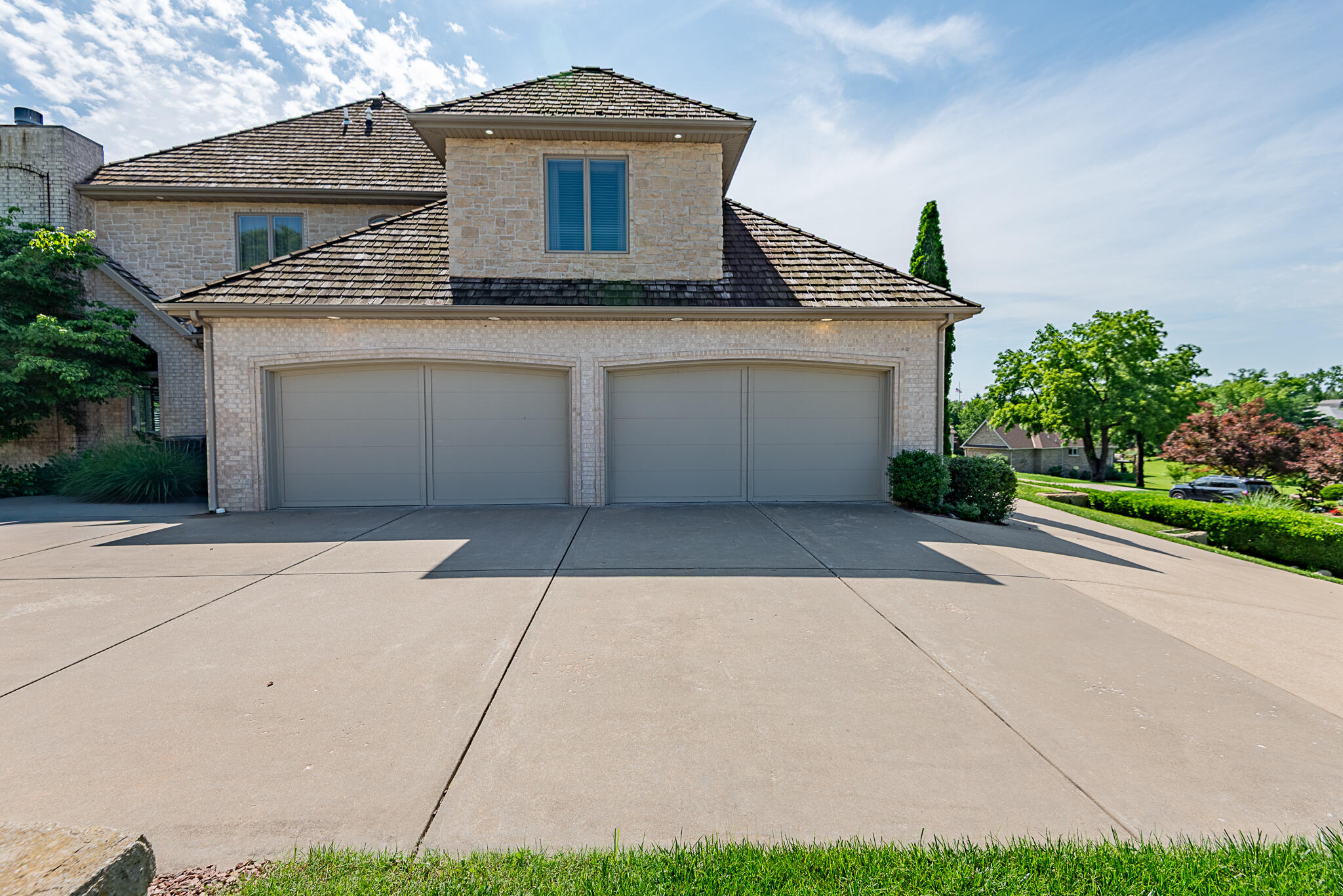 main property photo 65