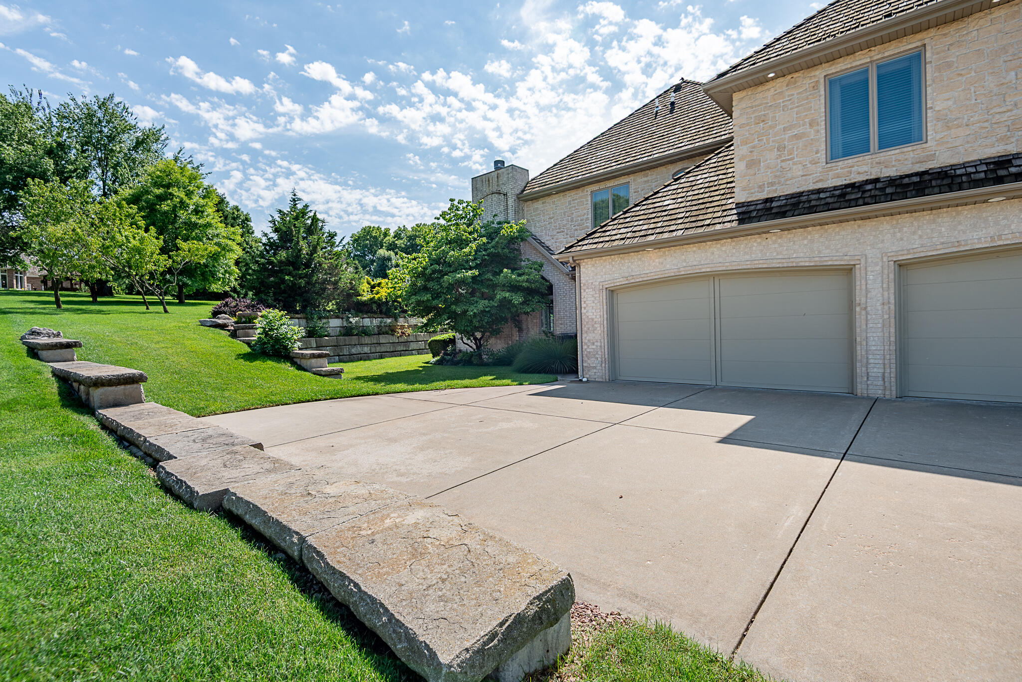 main property photo 66