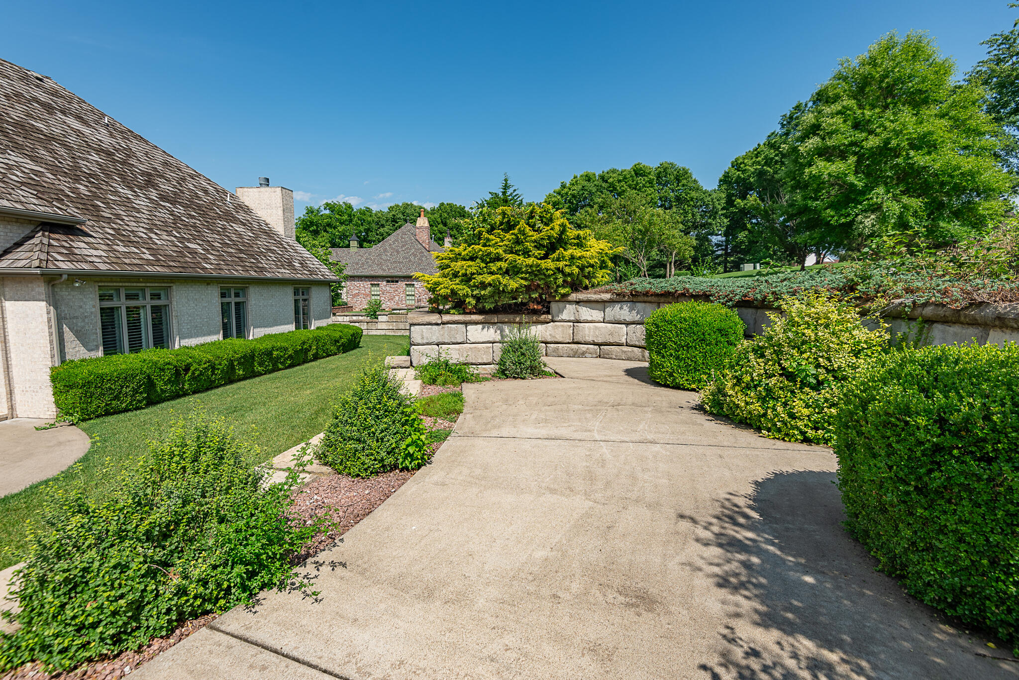 main property photo 71
