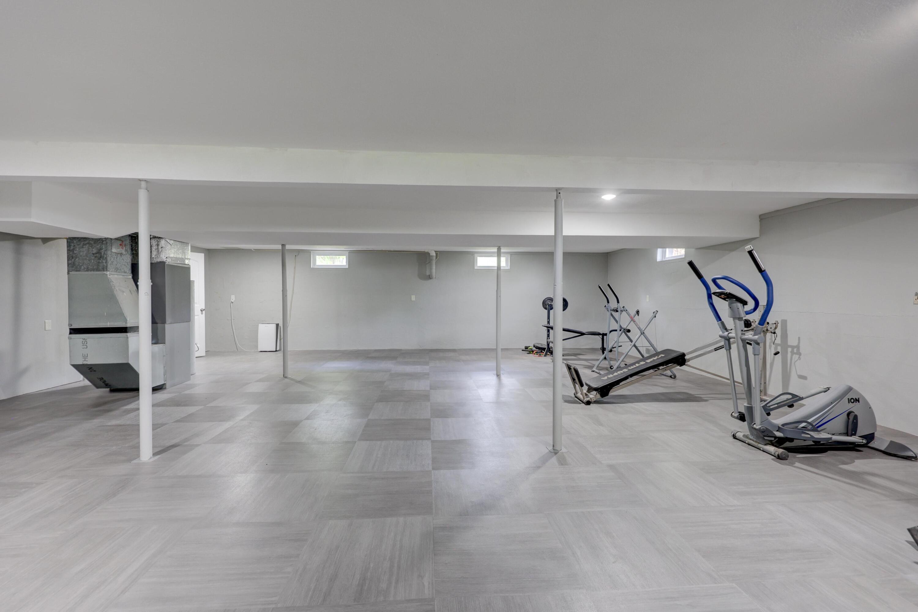 main property photo 77