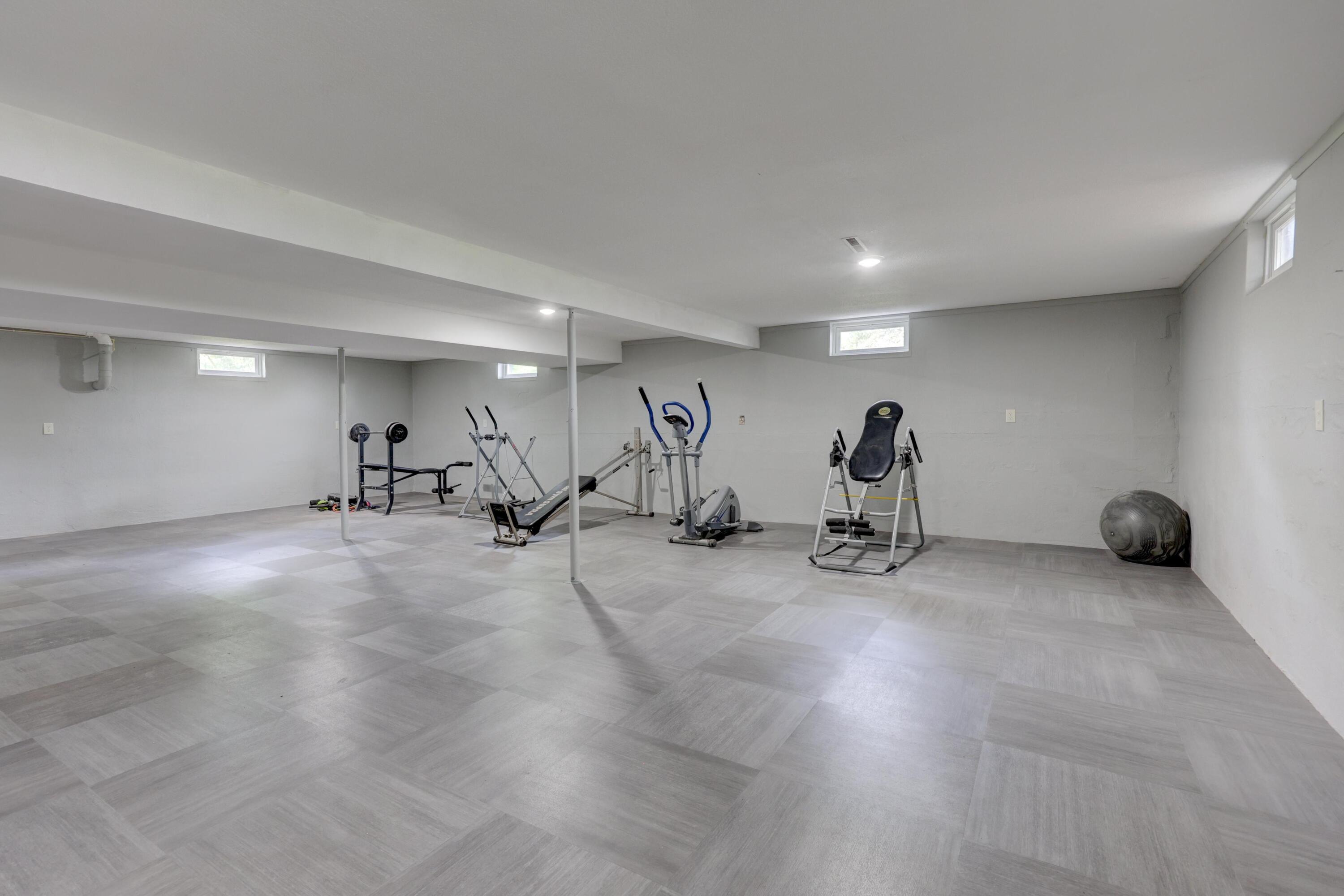 main property photo 78