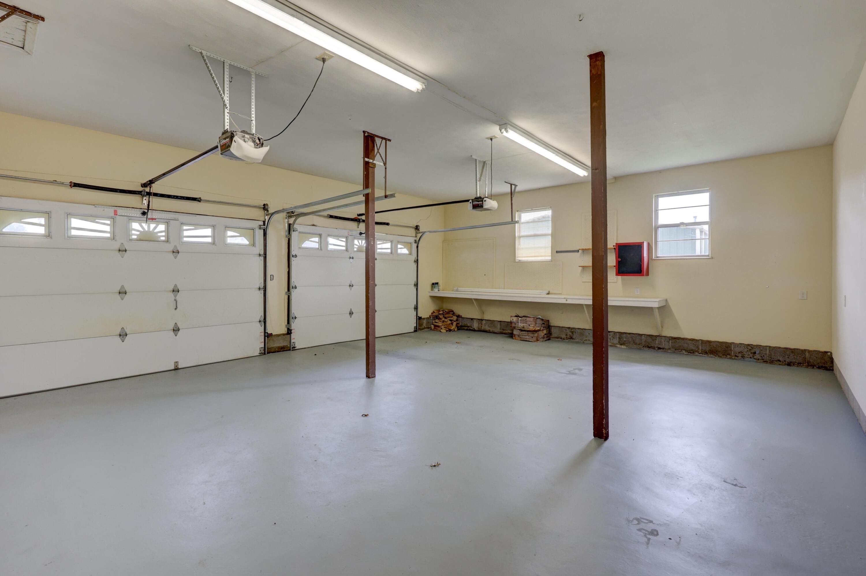 main property photo 79