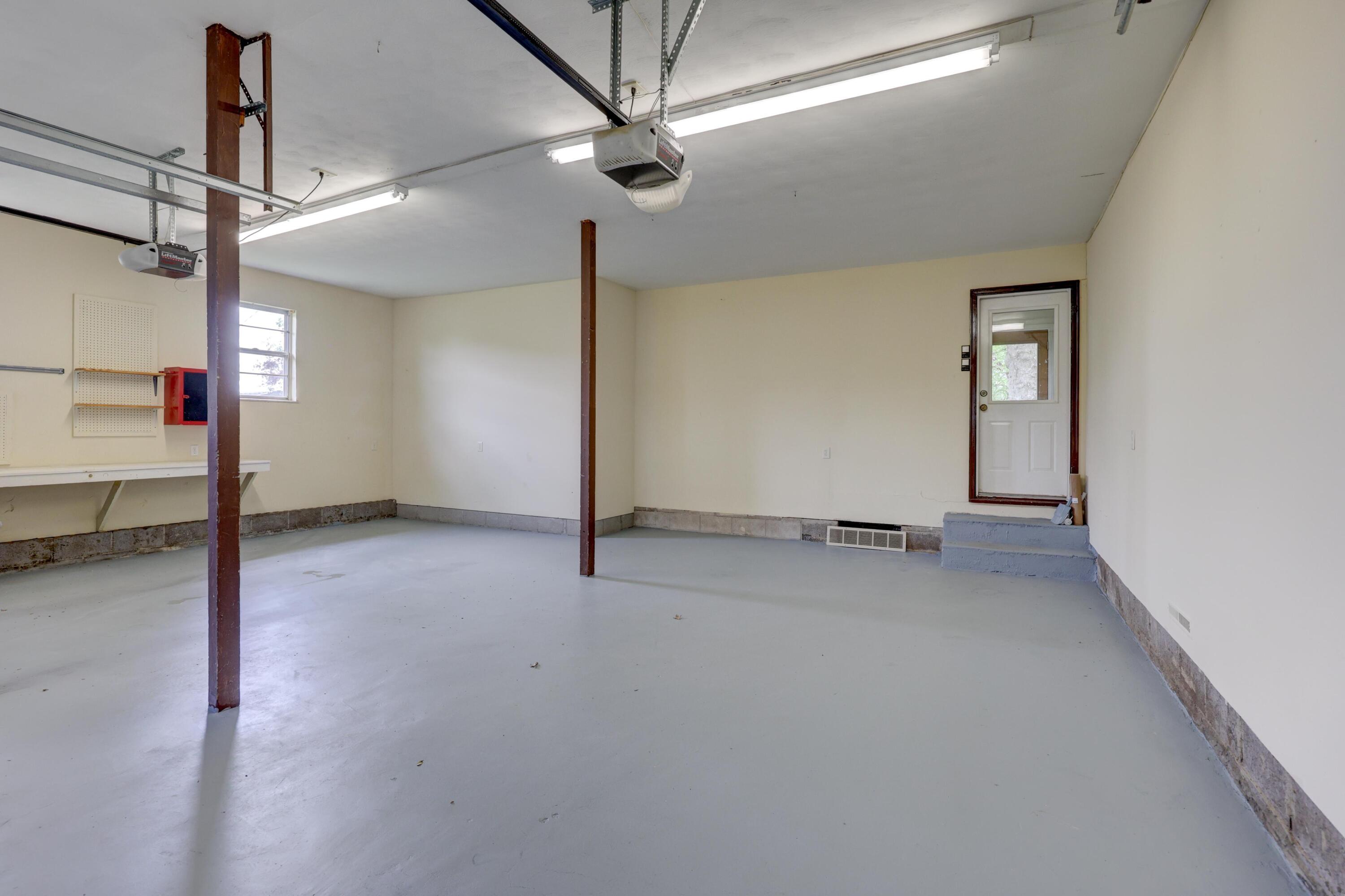 main property photo 80