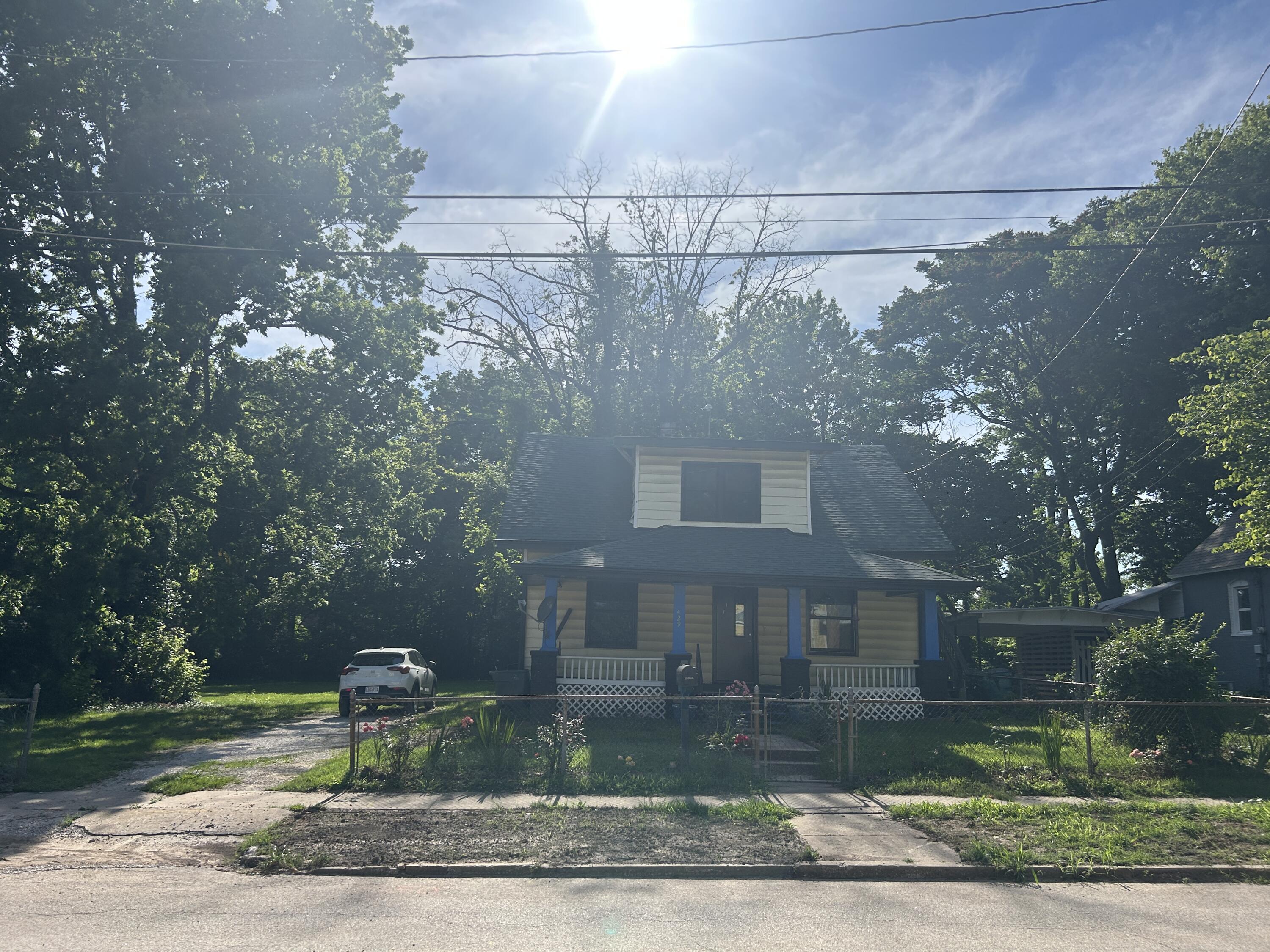 main property photo 2
