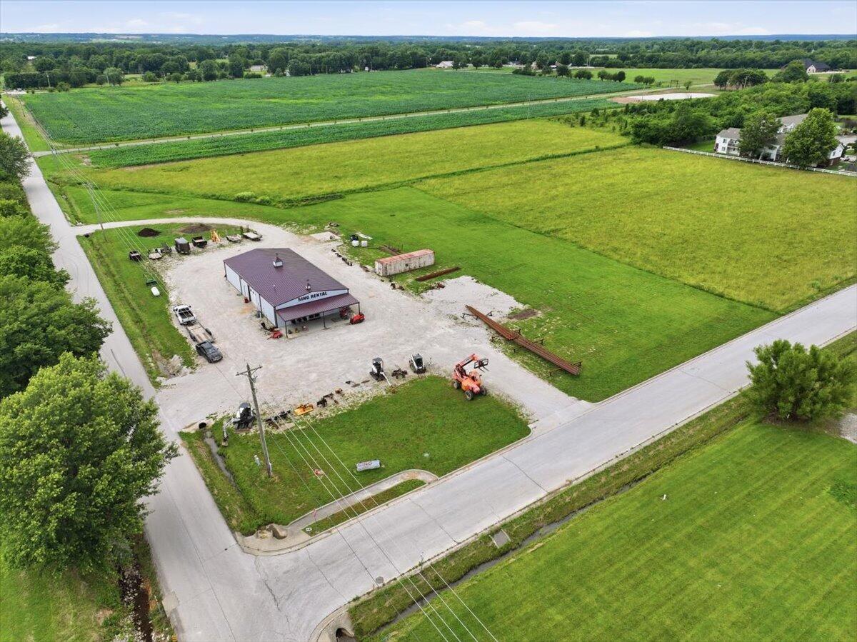 main property photo 6