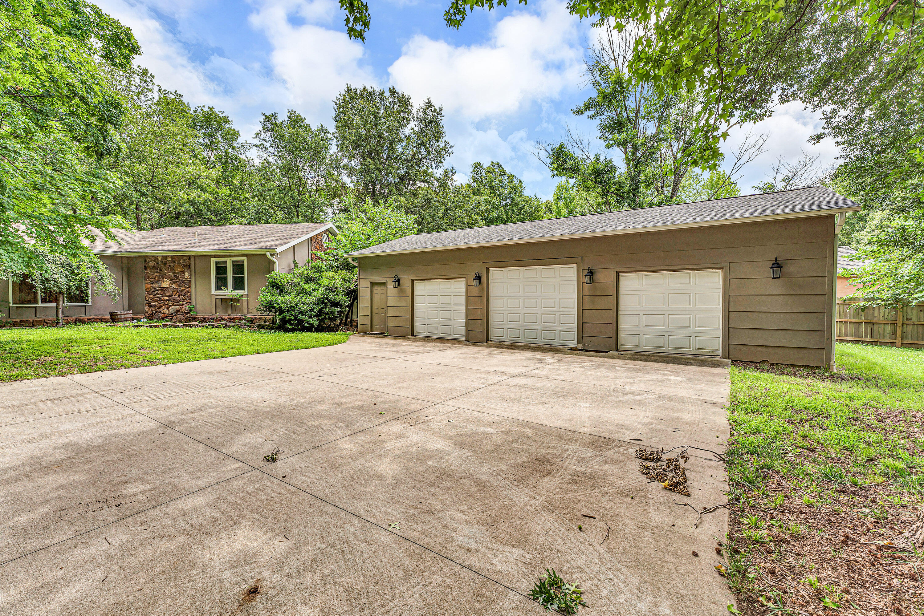 main property photo 65