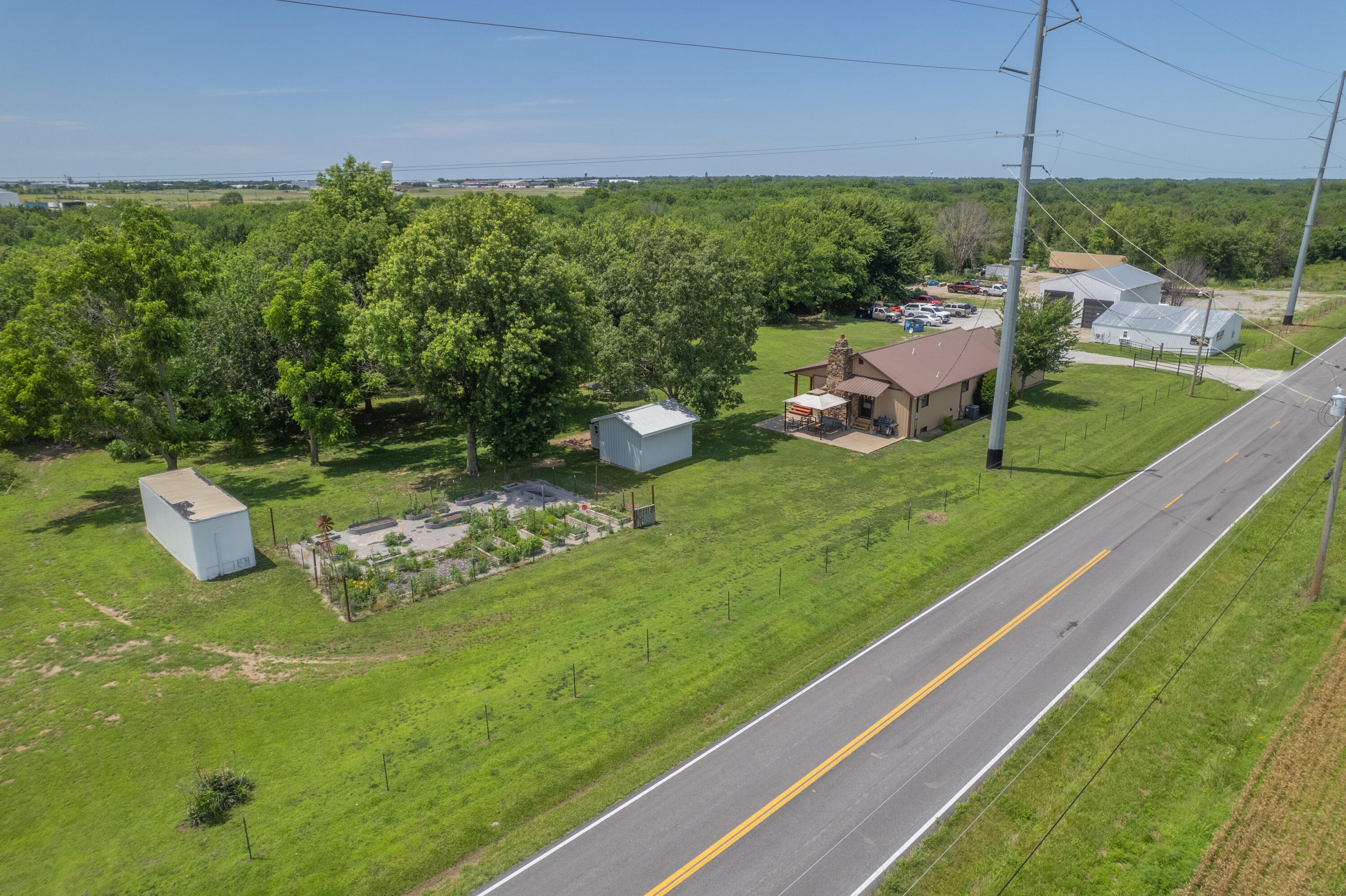main property photo 53