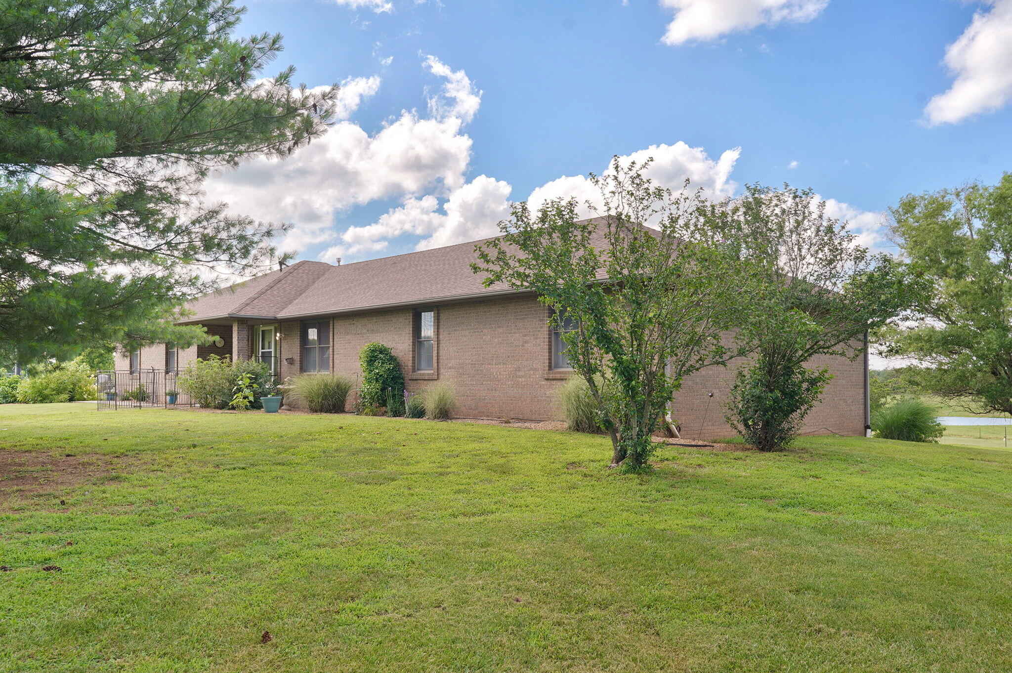 main property photo 67