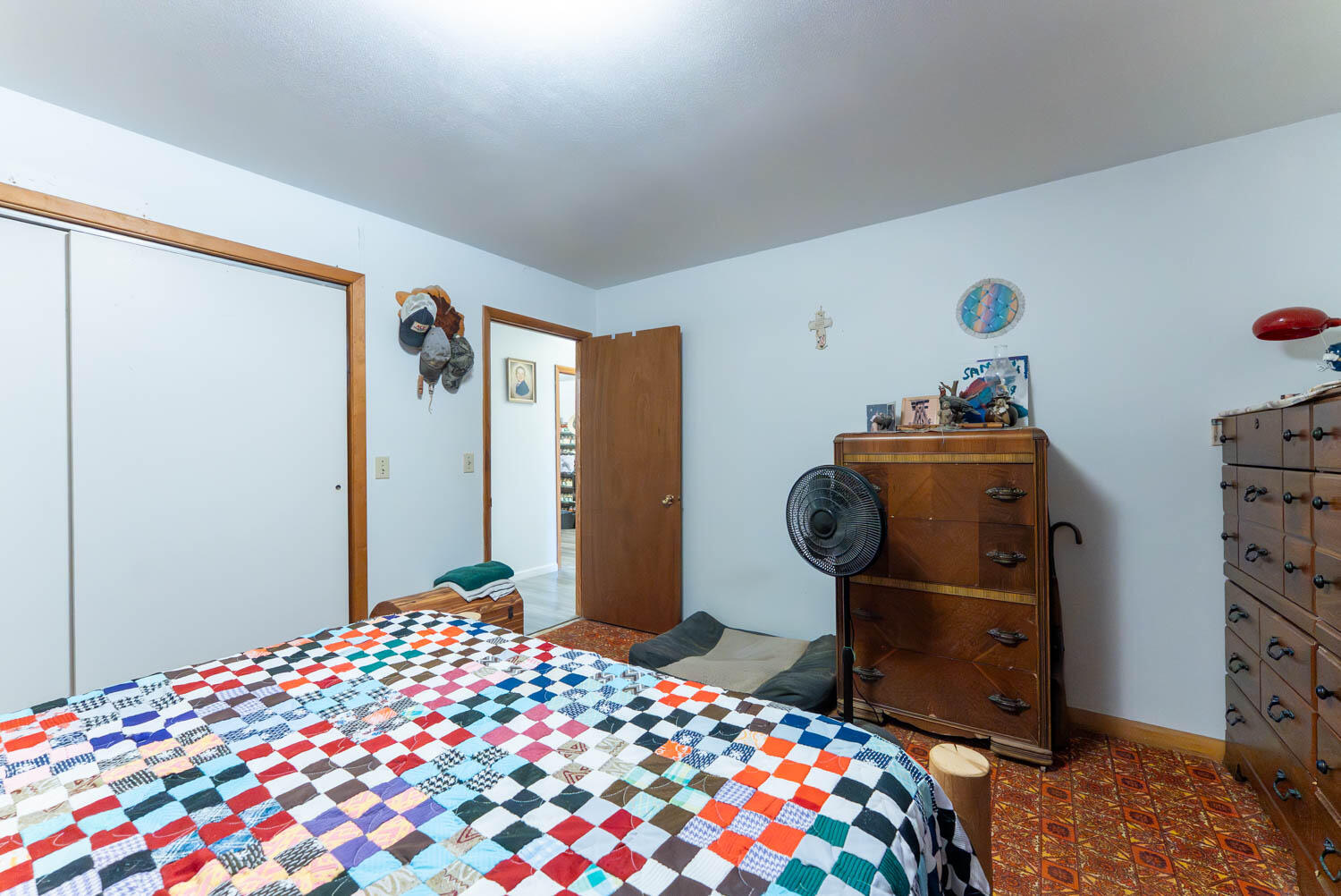 main property photo 18