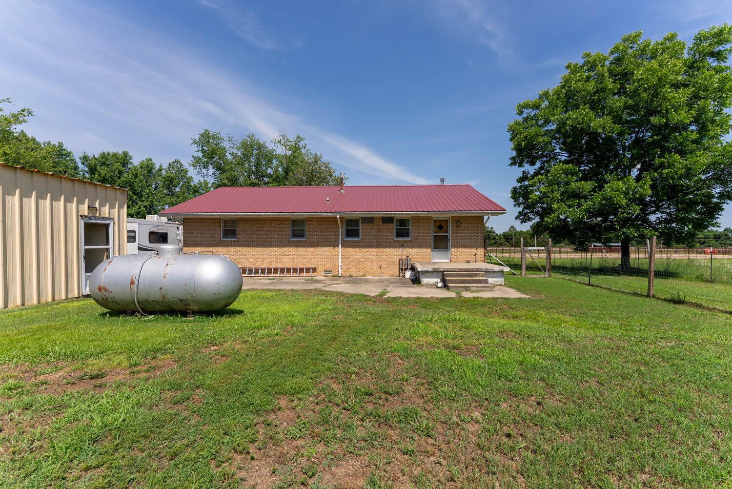 main property photo 22