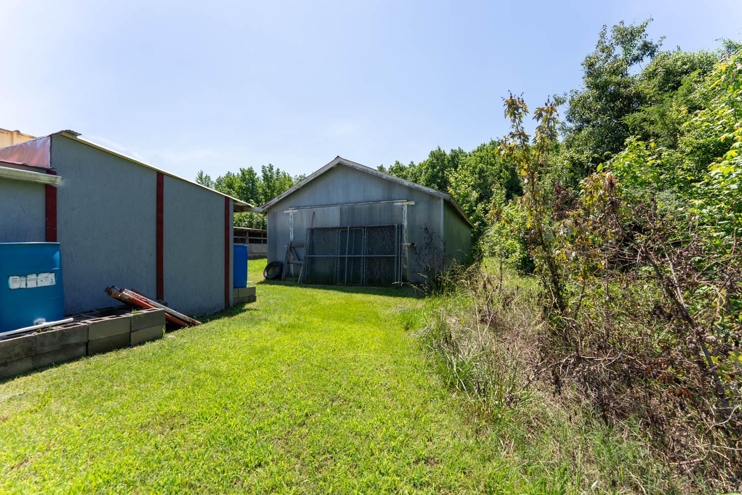 main property photo 34