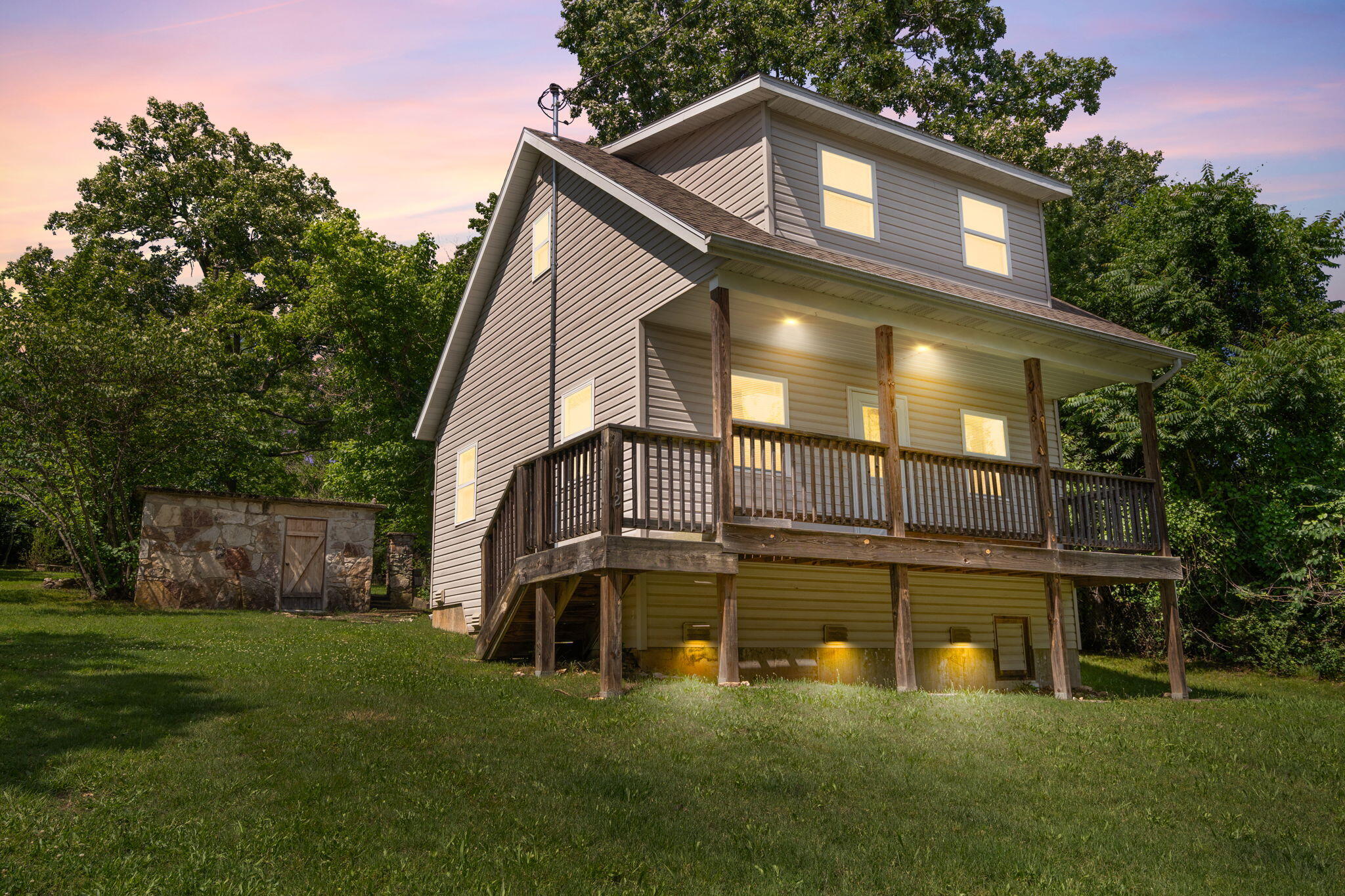 main property photo 45