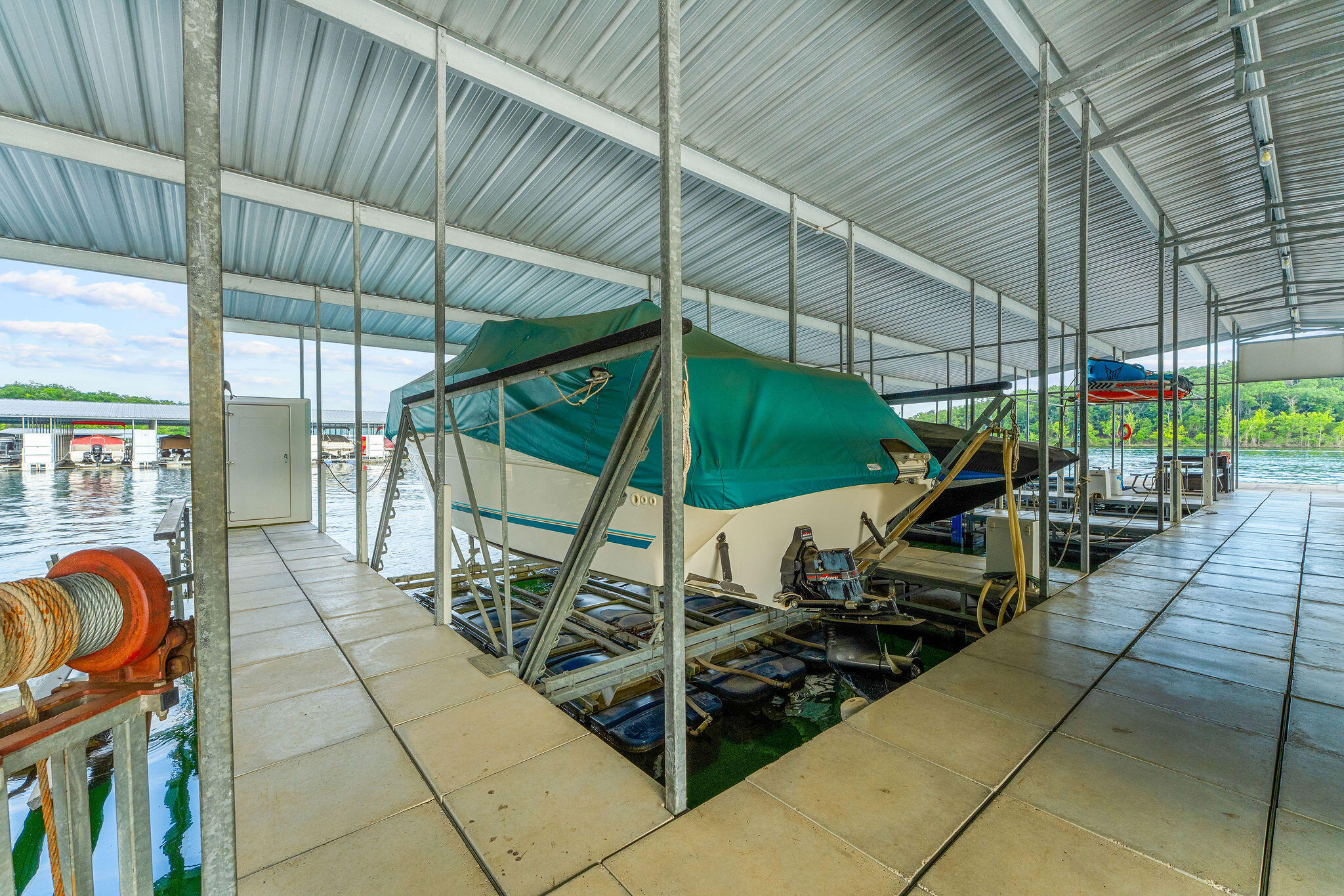main property photo 45