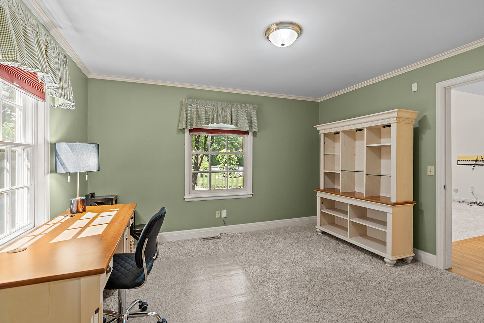 main property photo 33