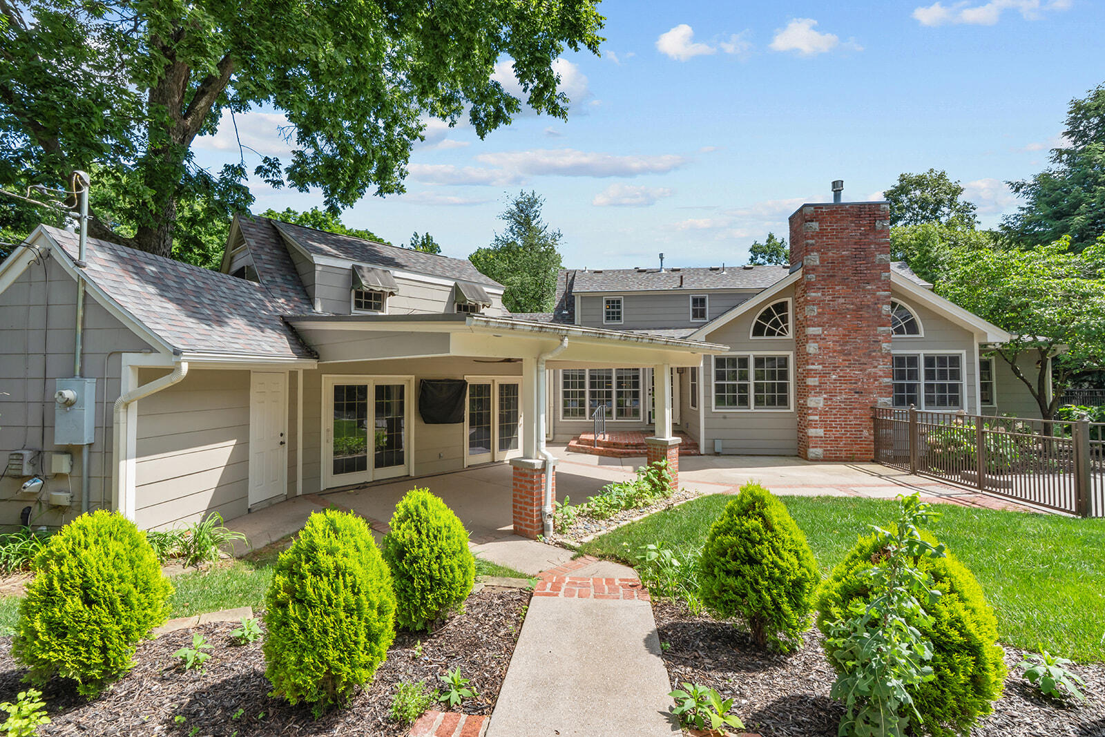 main property photo 56