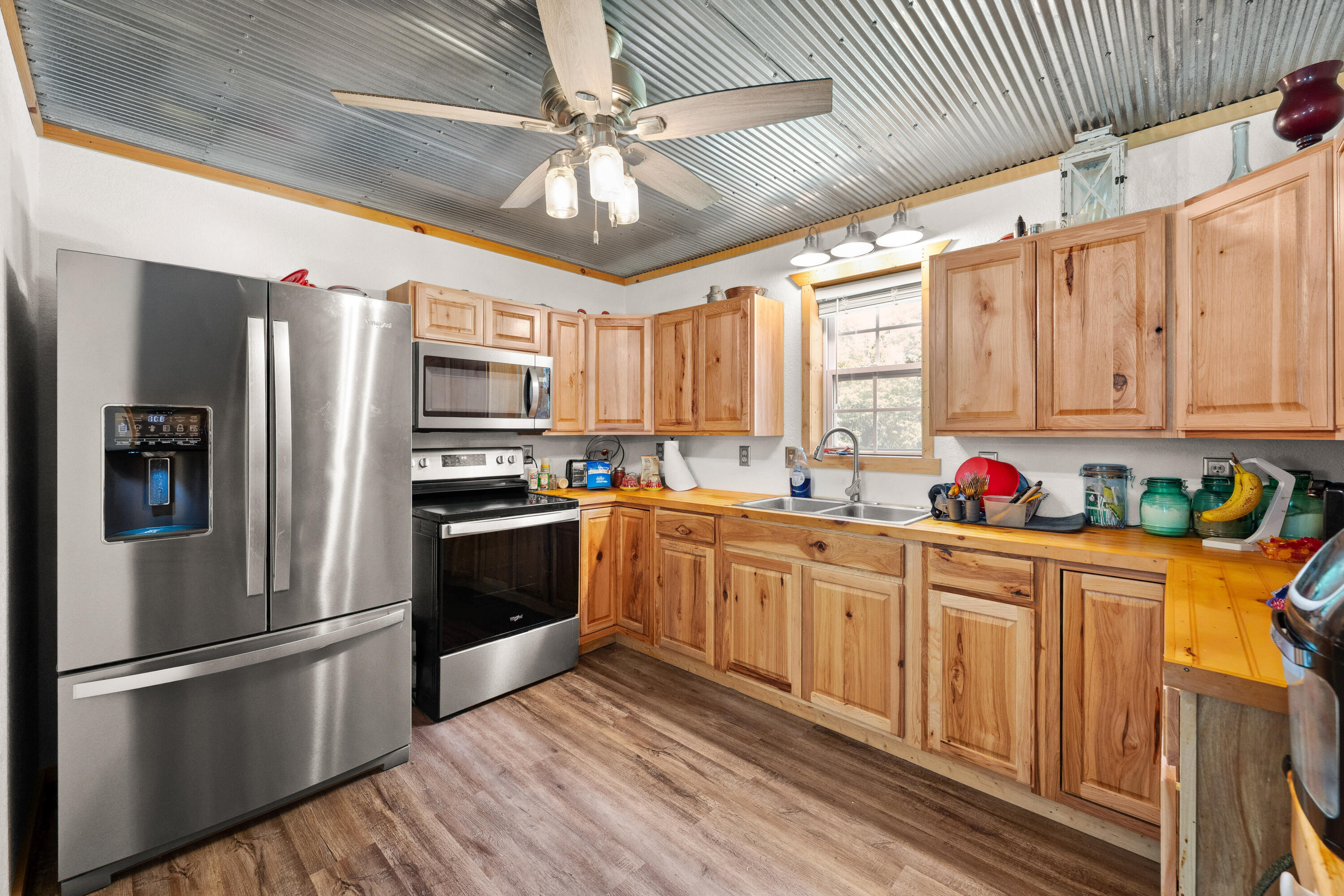 main property photo 51