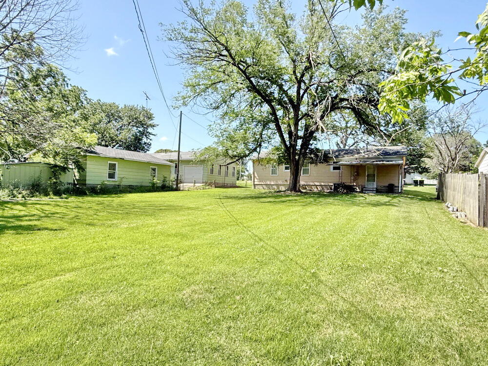 main property photo 26