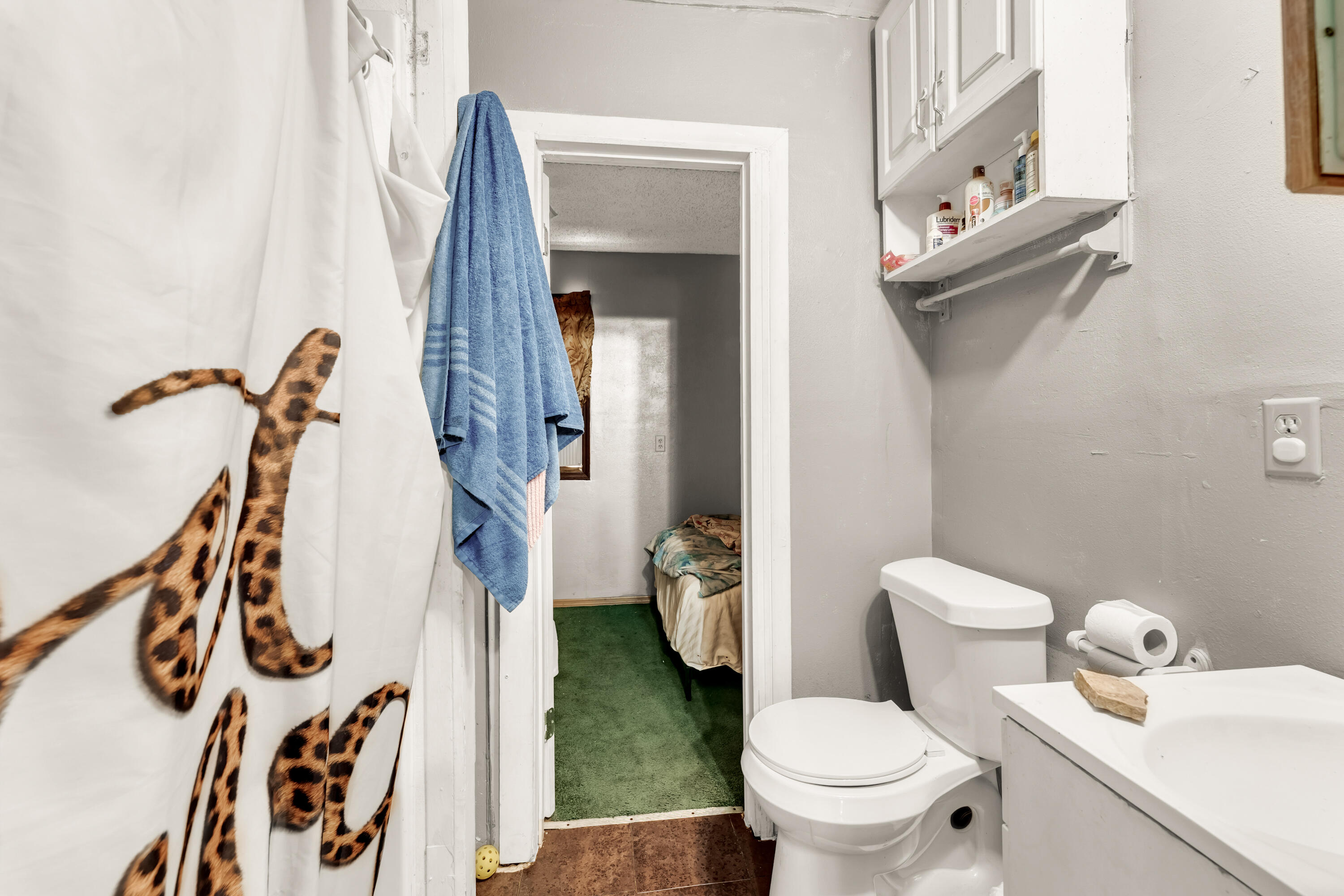 main property photo 14