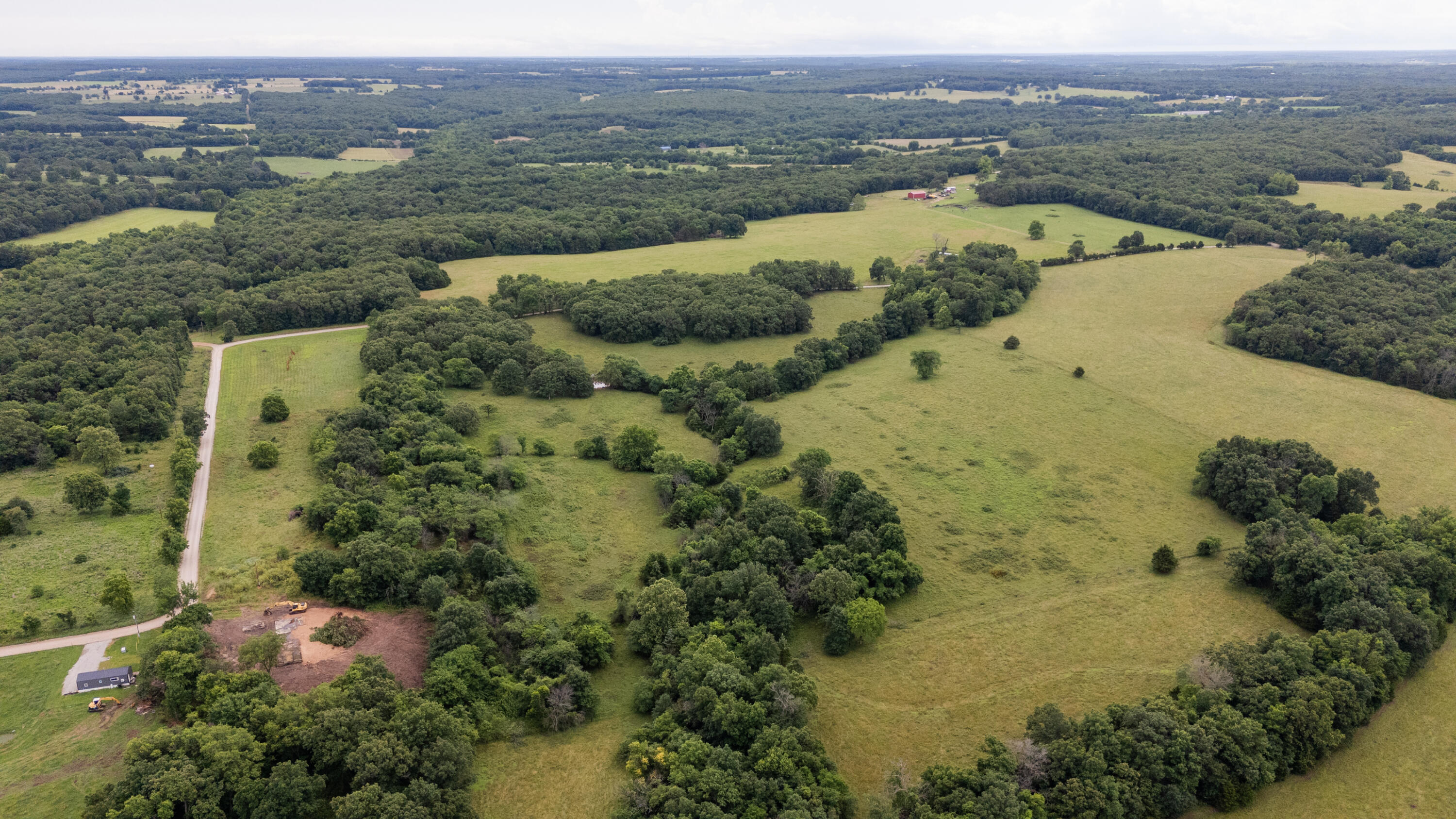 main property photo 16