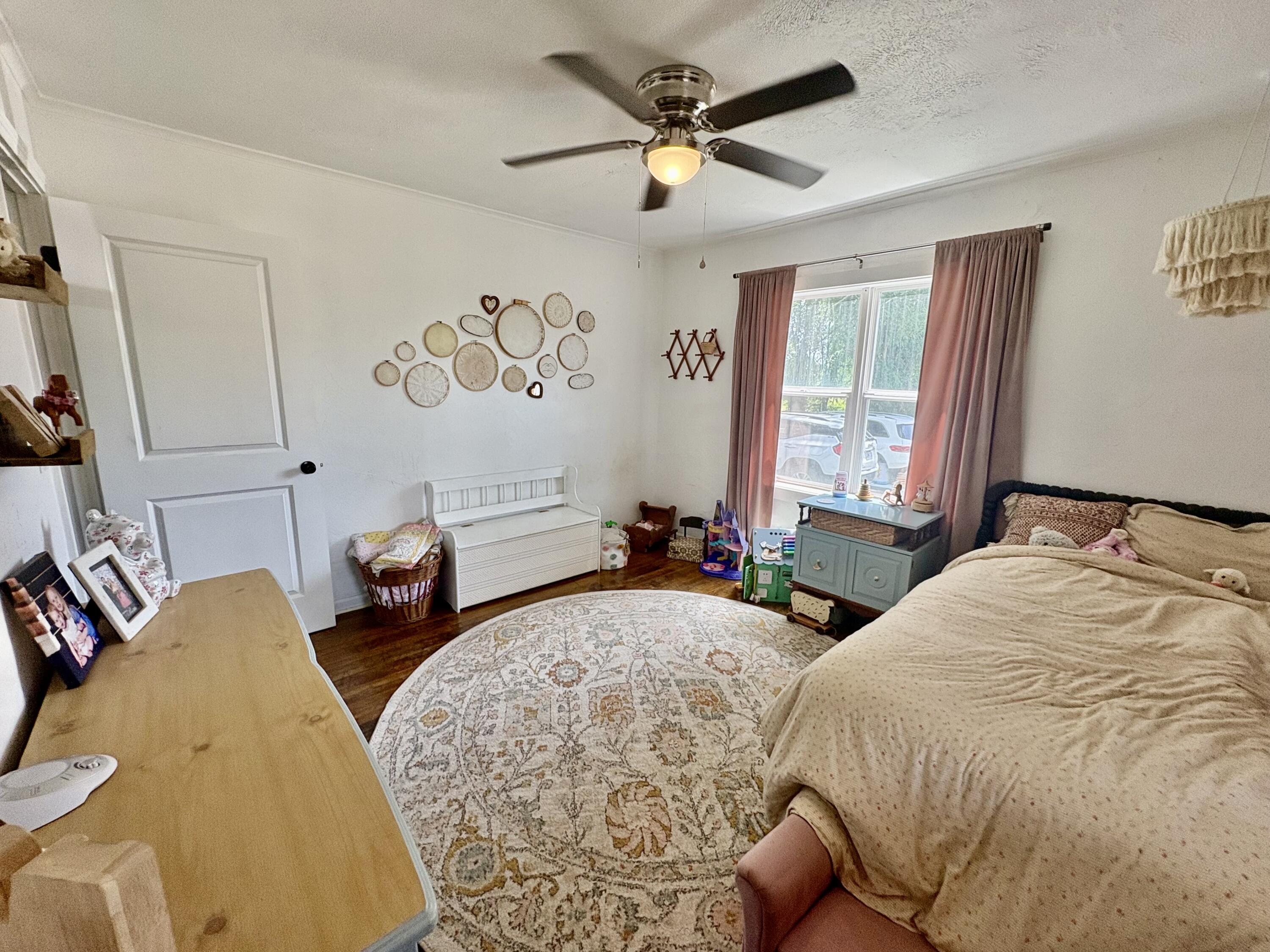 main property photo 39