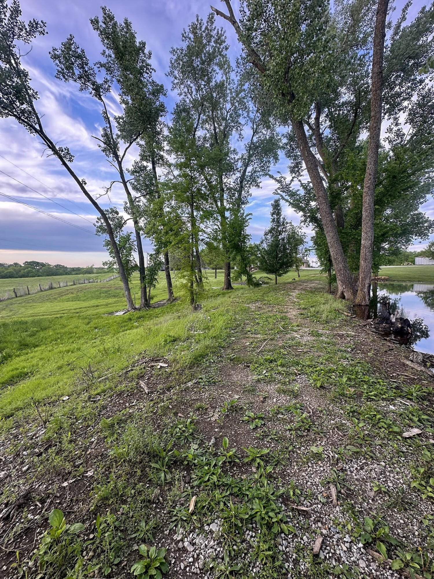 main property photo 50