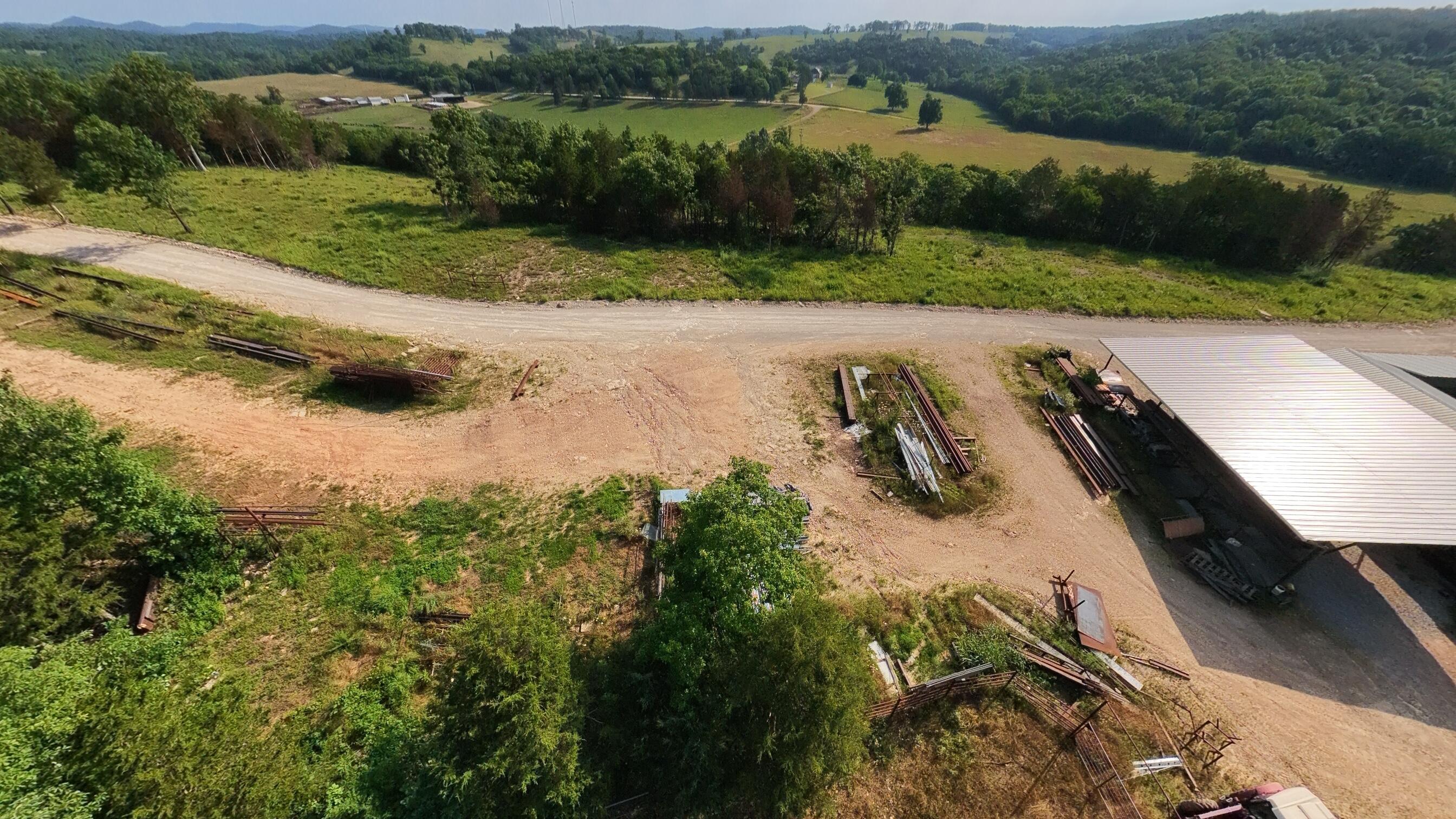 main property photo 94