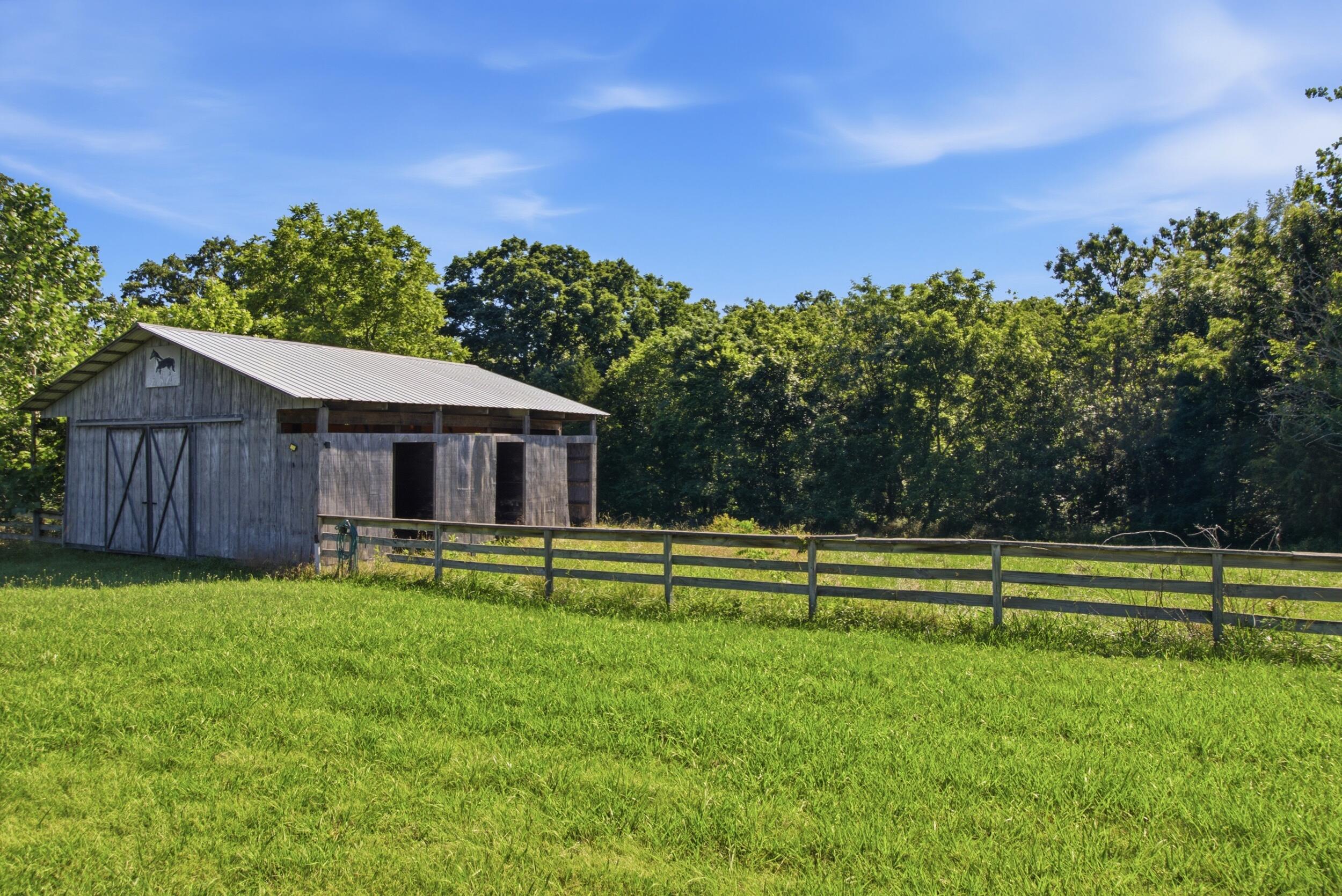 main property photo 35