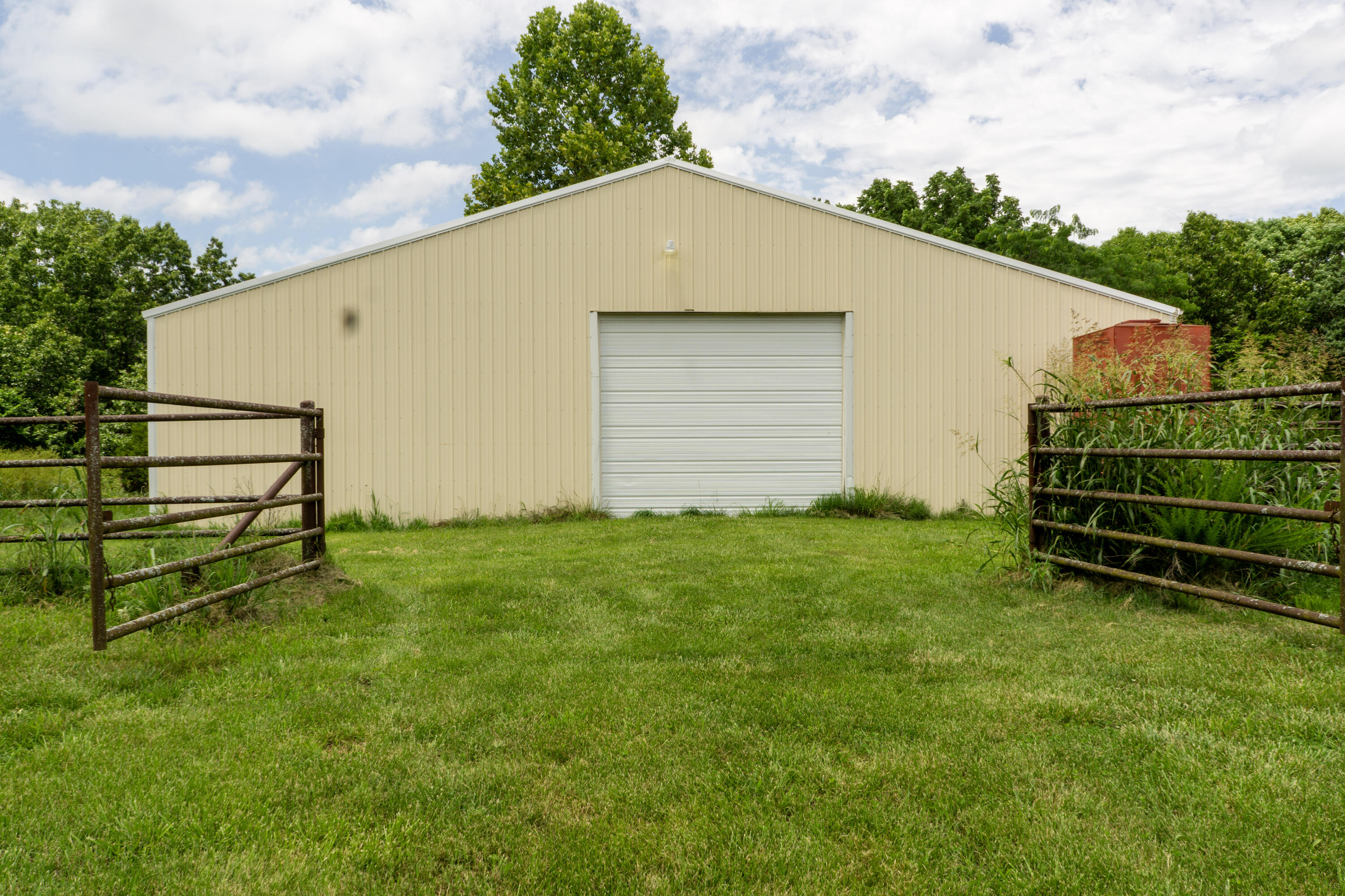 main property photo 69