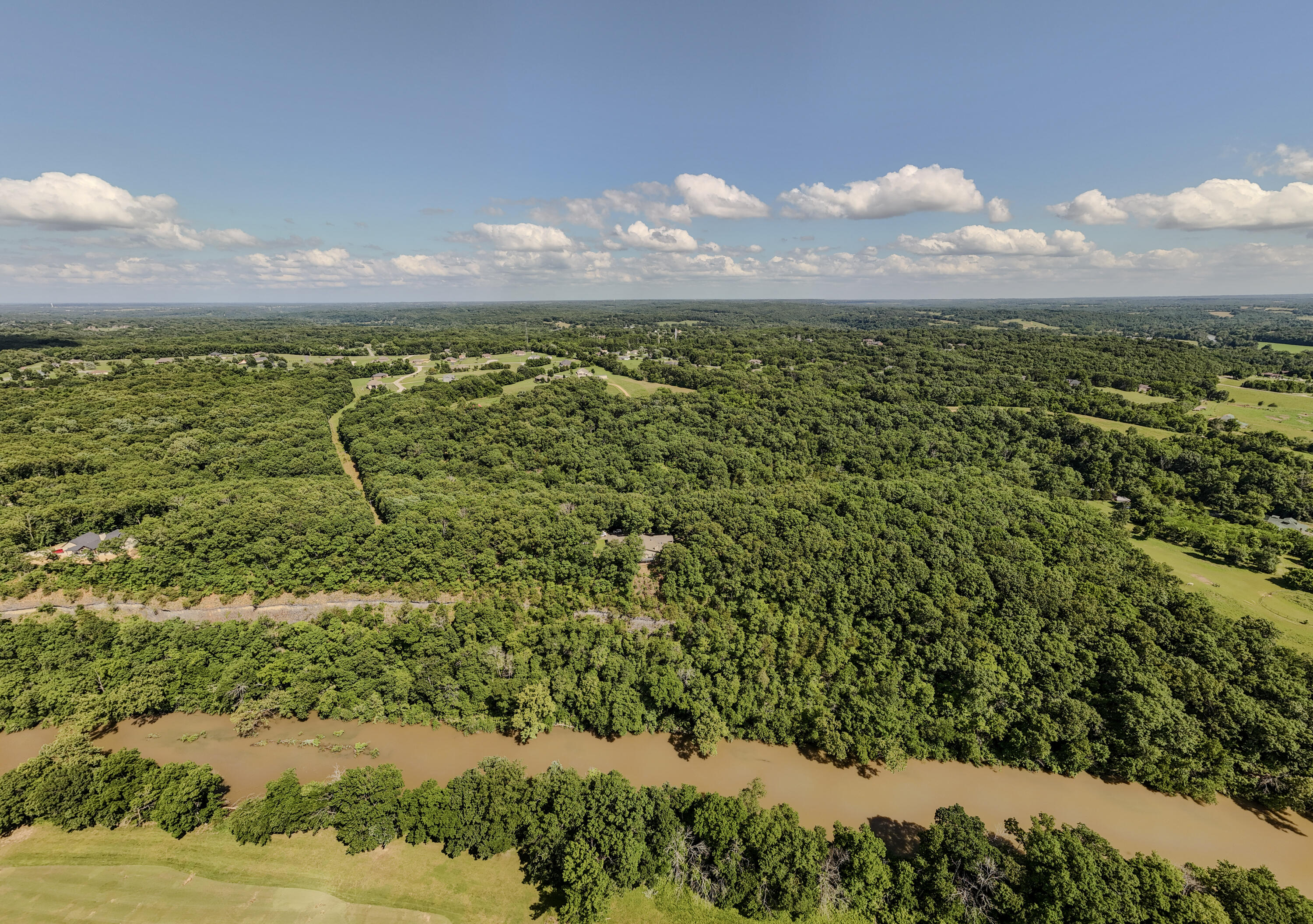 main property photo 89