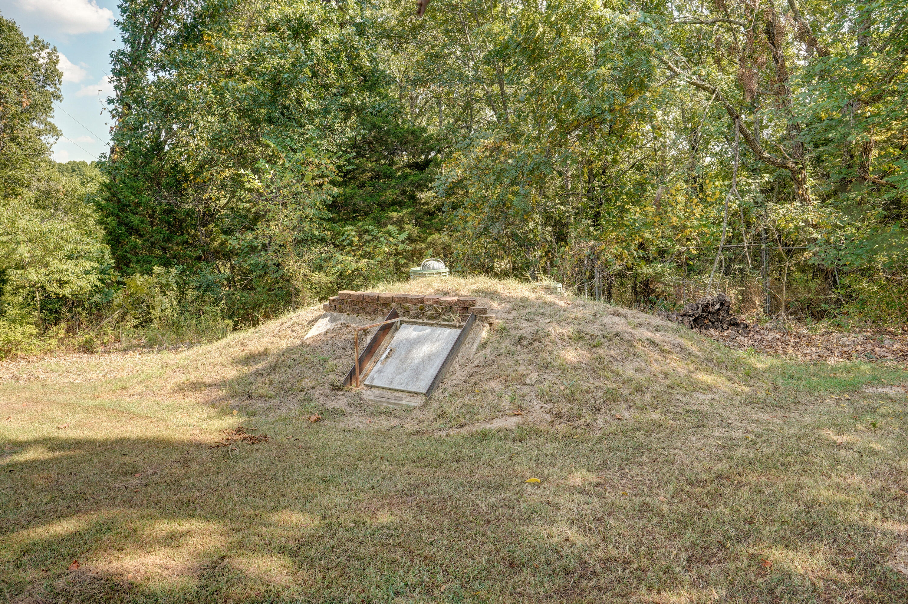 main property photo 61
