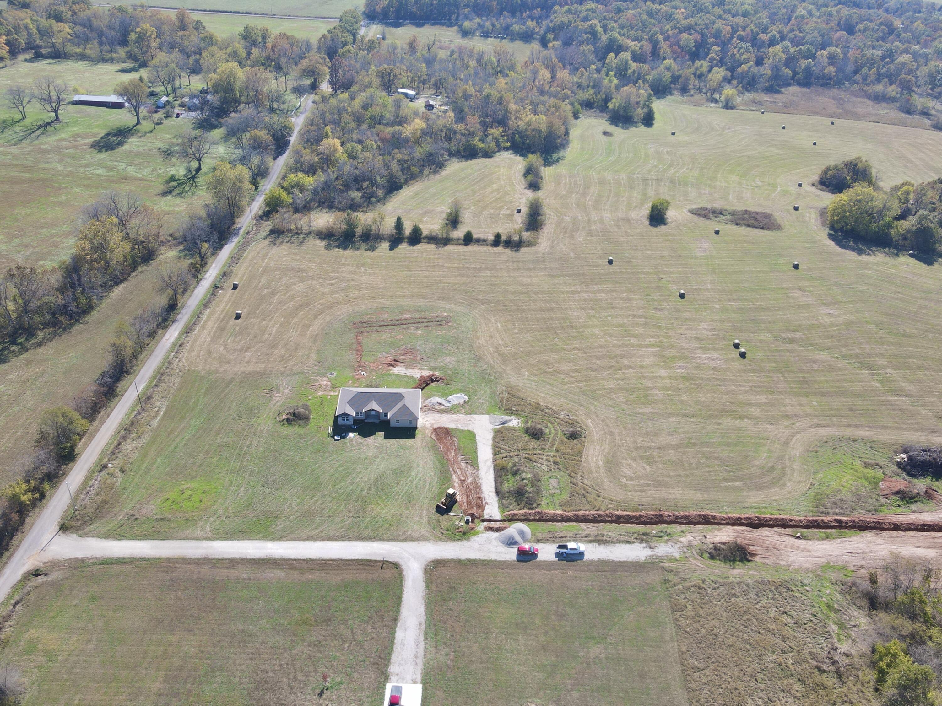 main property photo 60