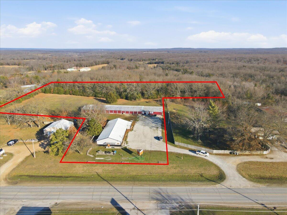 main property photo 16