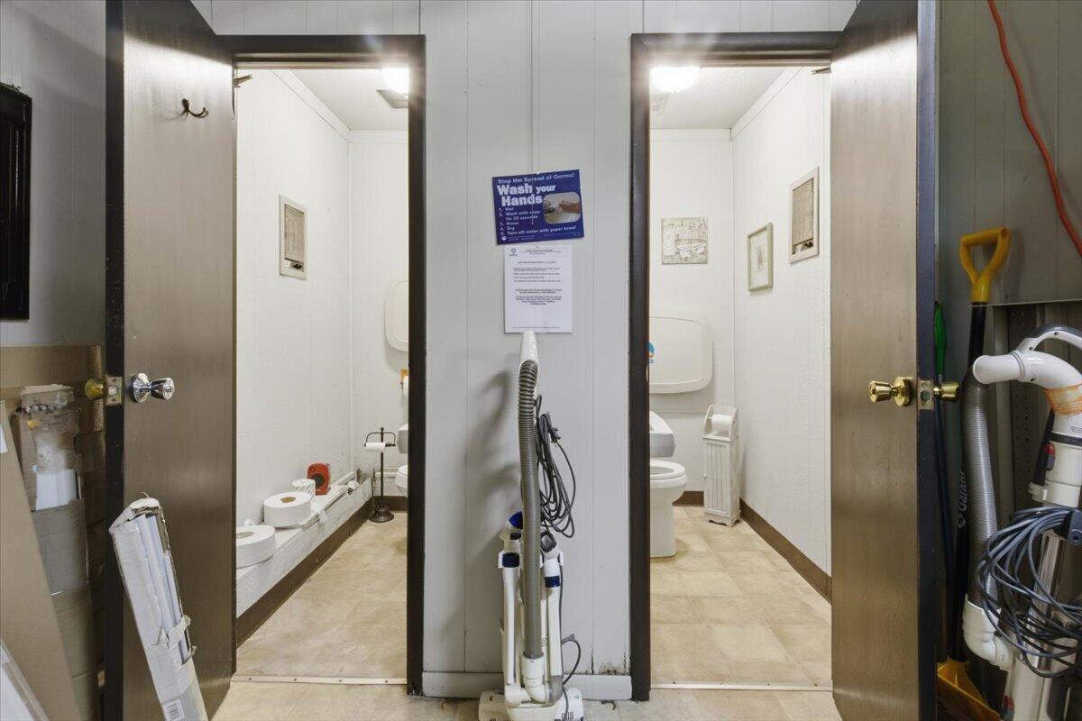 main property photo 59