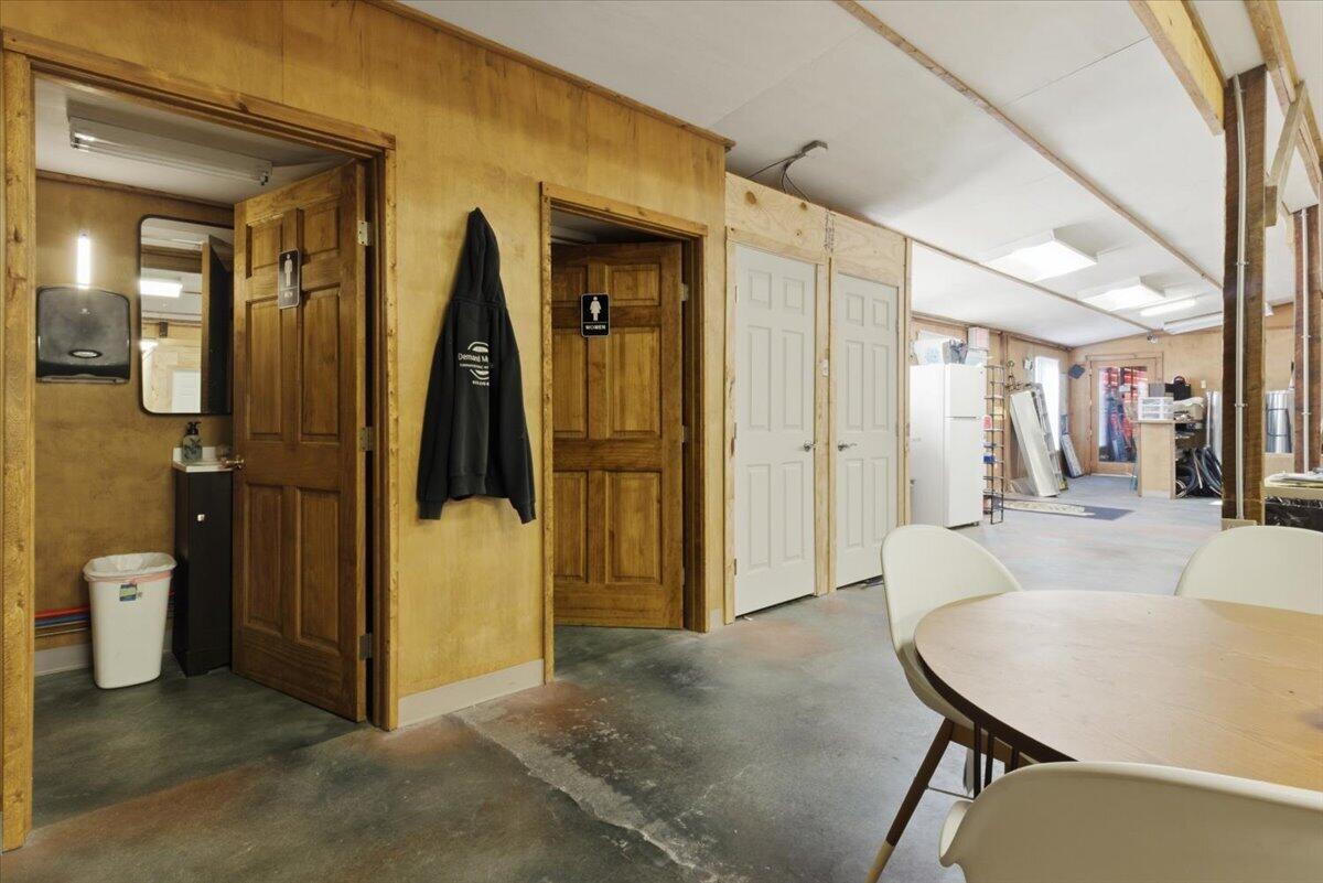 main property photo 67