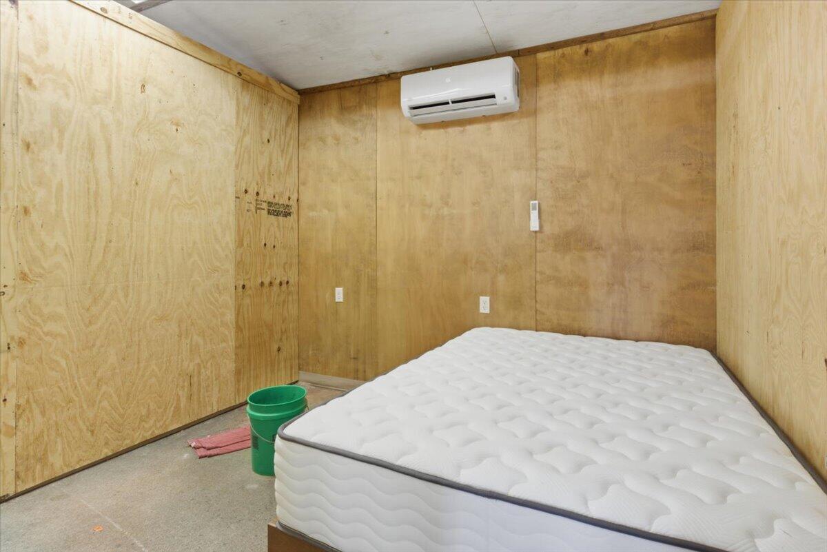 main property photo 74