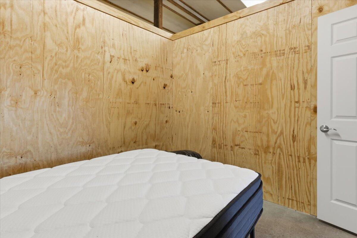 main property photo 80