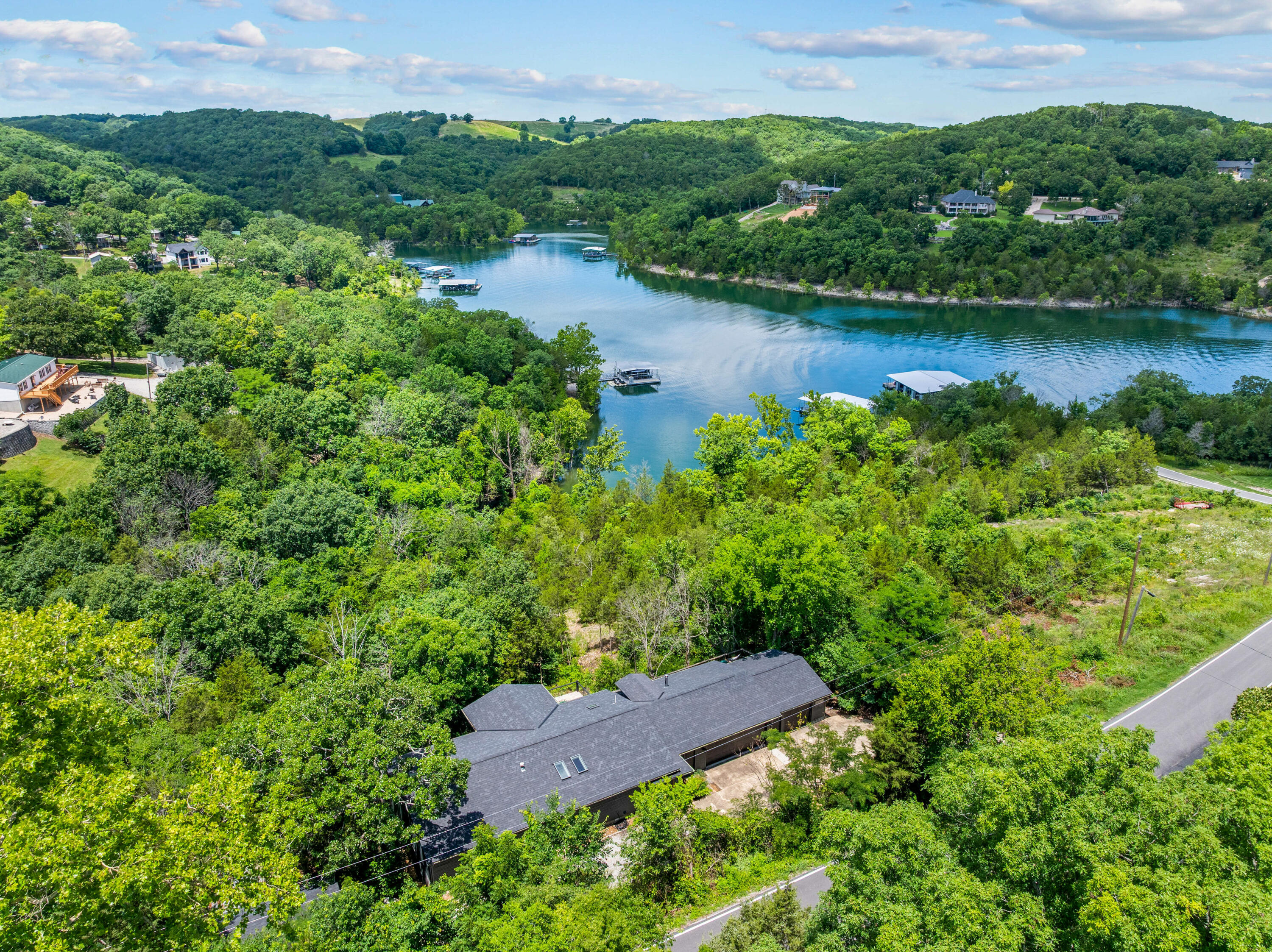 main property photo 41