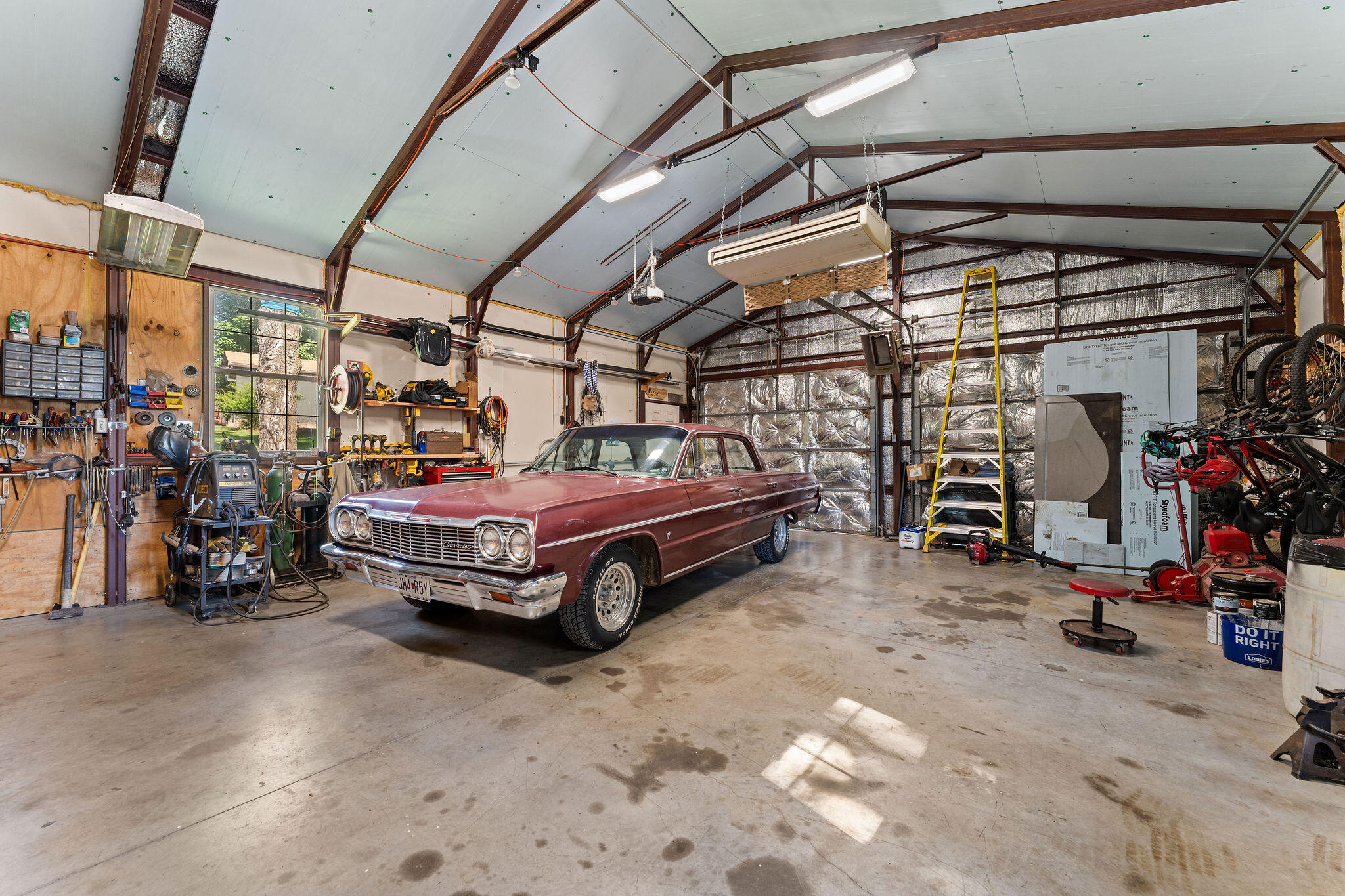 main property photo 34