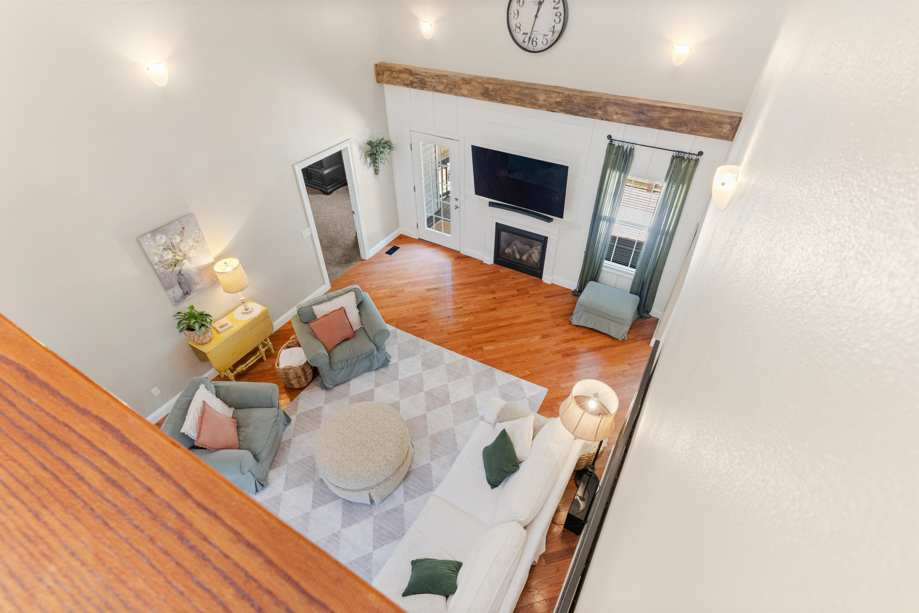main property photo 34