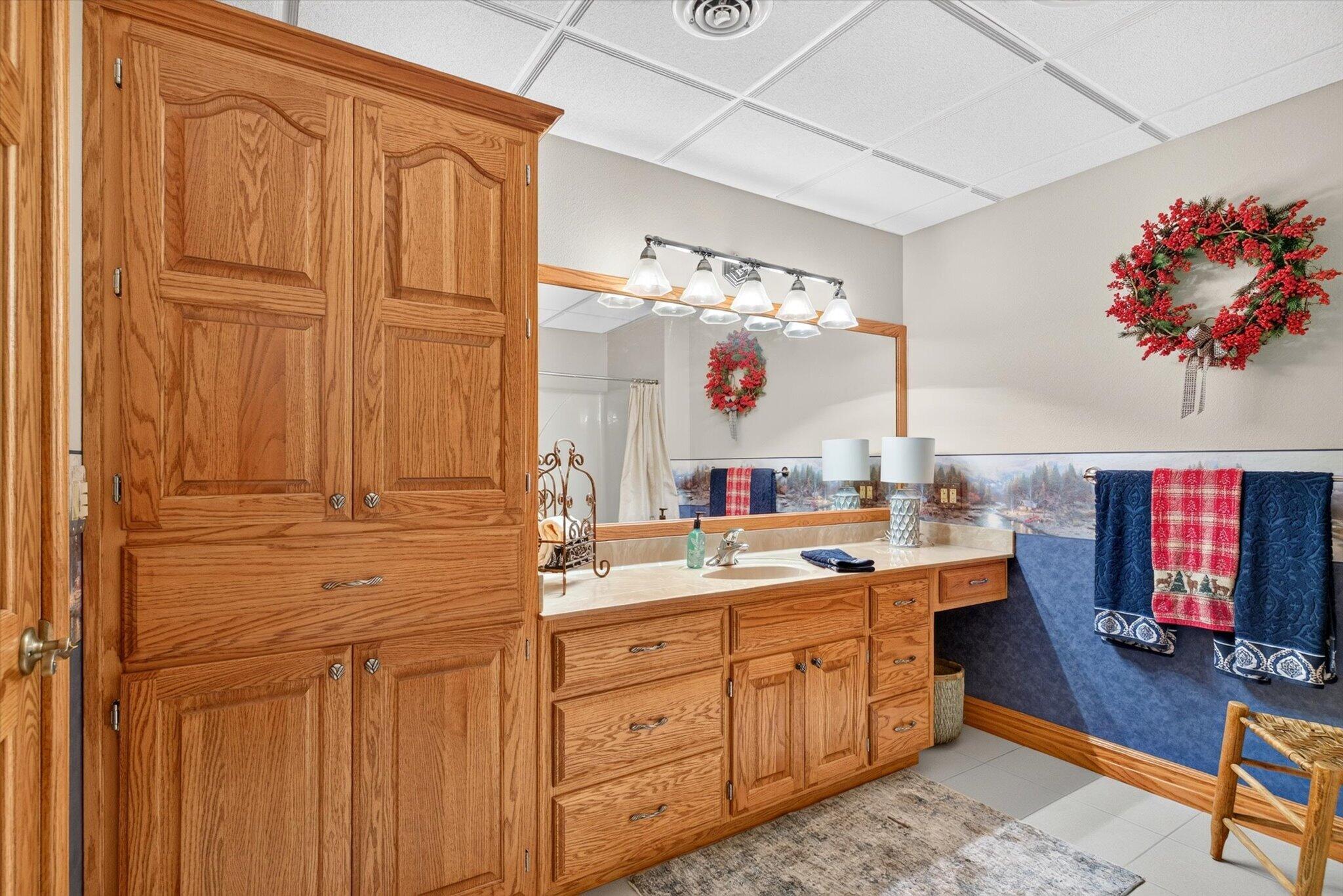 main property photo 54