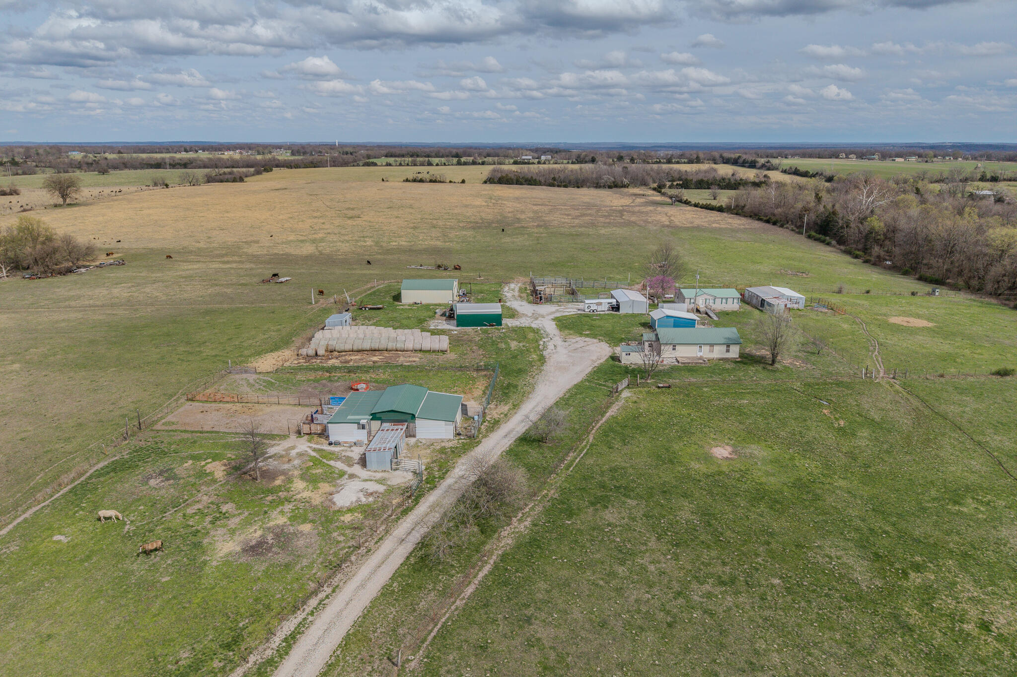 main property photo 39
