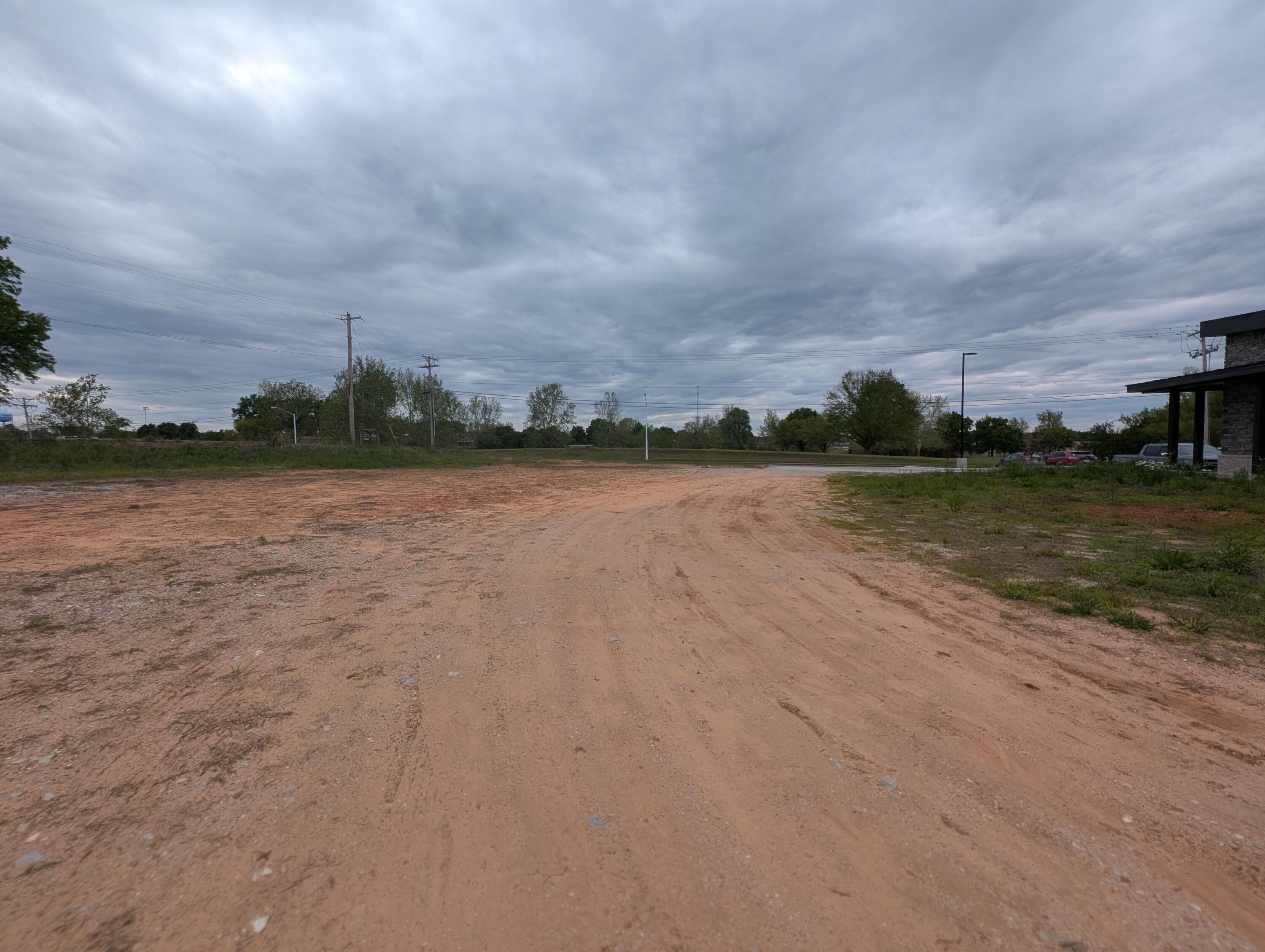 main property photo 9